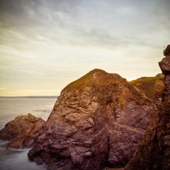 Rocce del tramonto, Hemmick Beach, Cornovaglia Stampa, 2008