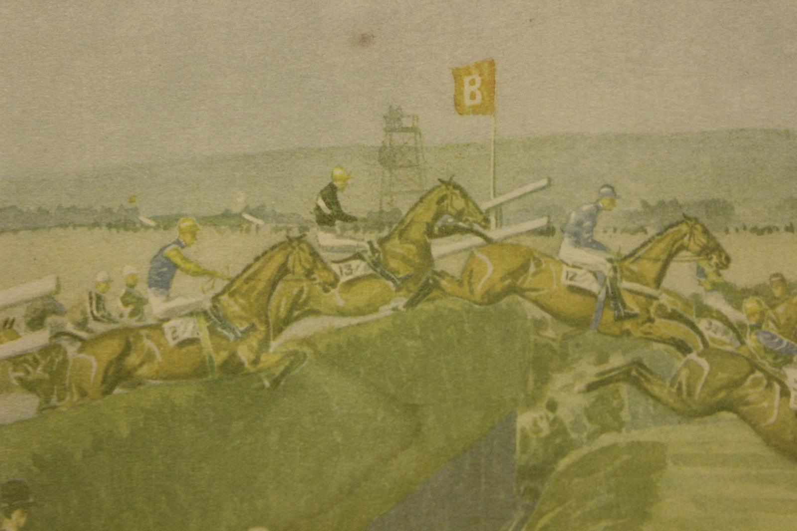 Eine Farbplatte von Historic Becher's Brook, die Paul Desmond Brown 1933 speziell für das Polo Magazine anfertigte und mit Bleistift signierte (LR), zusammen mit einer Pferdekopf-Remarque To Tod's and Ethel Very Sincerely Paul im (LR)