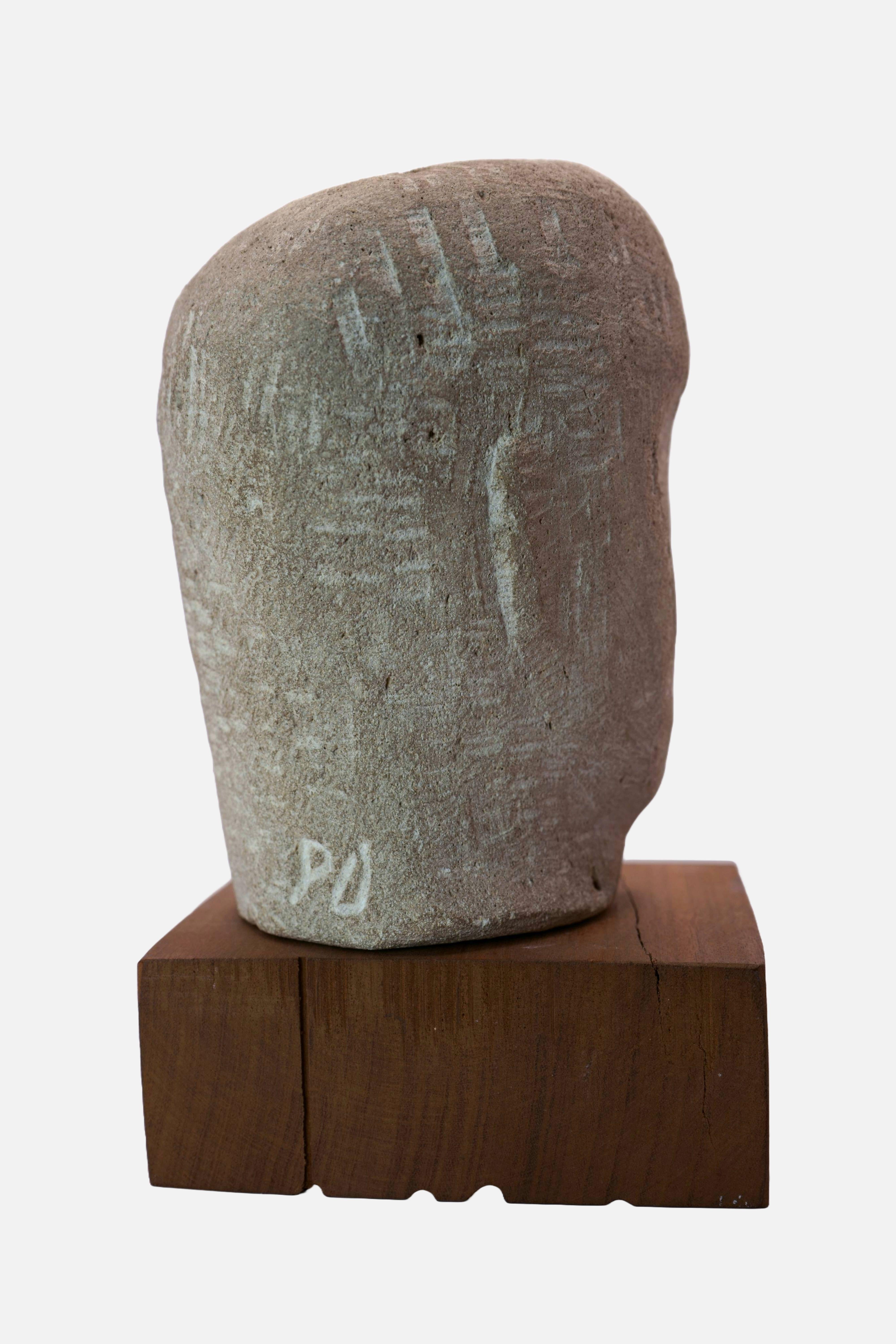 Archaic Head / - Shaped Originality - - Gray Figurative Sculpture by Paul Dierkes