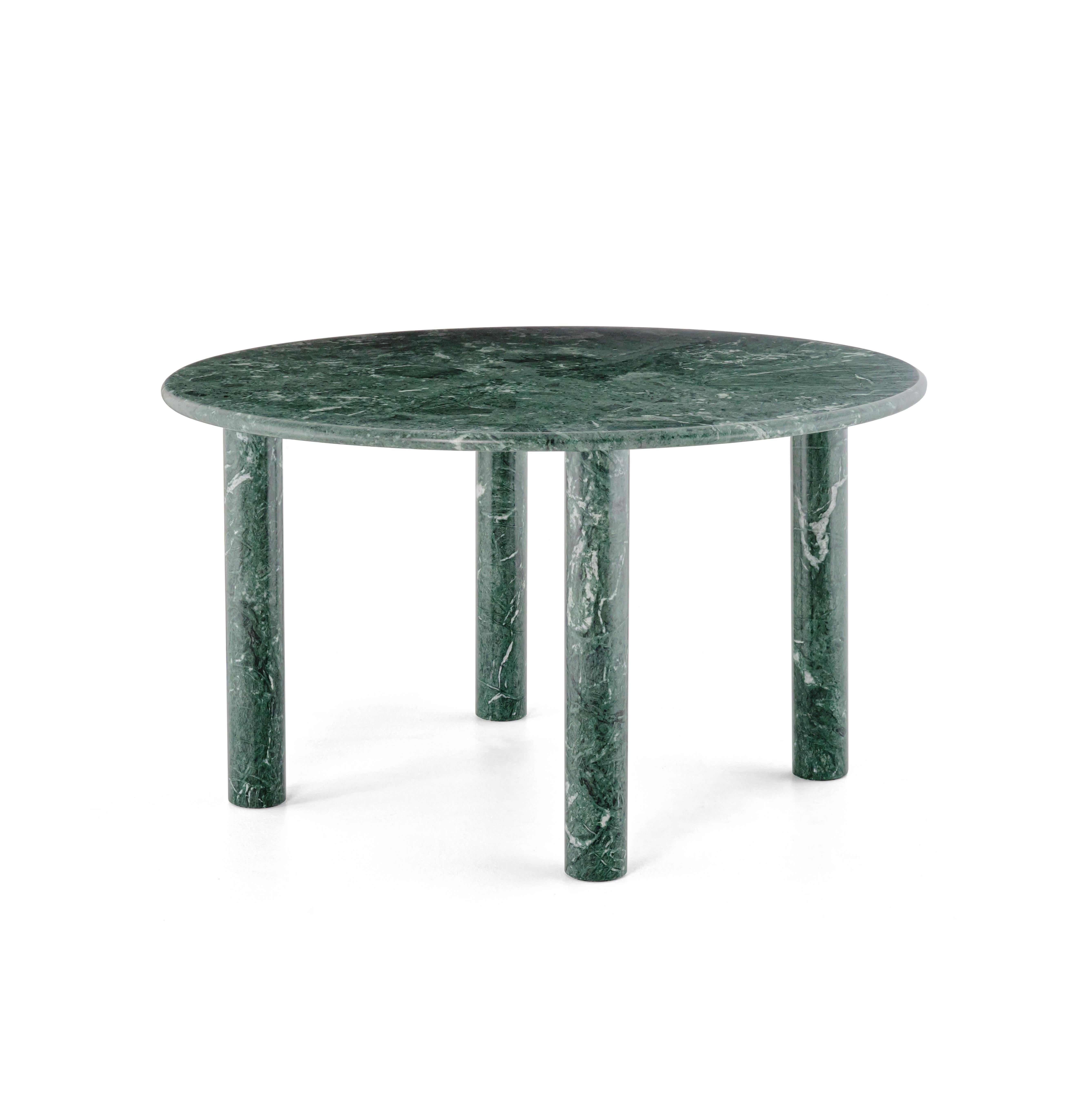 Table de salle à manger Paul édition limitée à 12 exemplaires par NOOM
Dimensions : D 130 x H 75 cm 
MATERIAL : Marbre vert Verde Océan.

Table de salle à manger Paul taillée dans de grandes plaques de marbre vert, conçue comme une pièce en édition