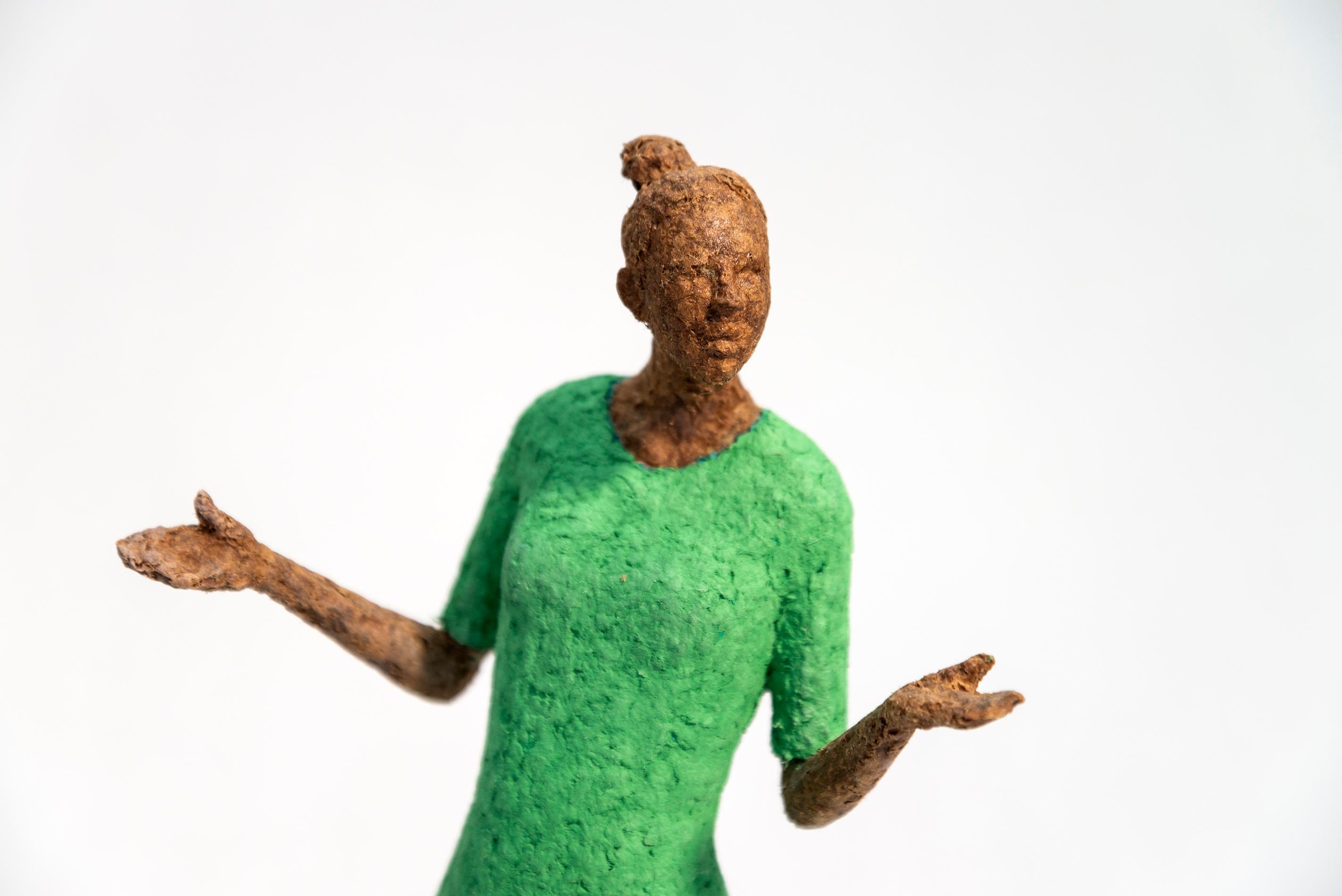 Bella - bright, expressive, textured, female, figurative, paper Mache sculpture - Contemporary Sculpture by Paul Duval