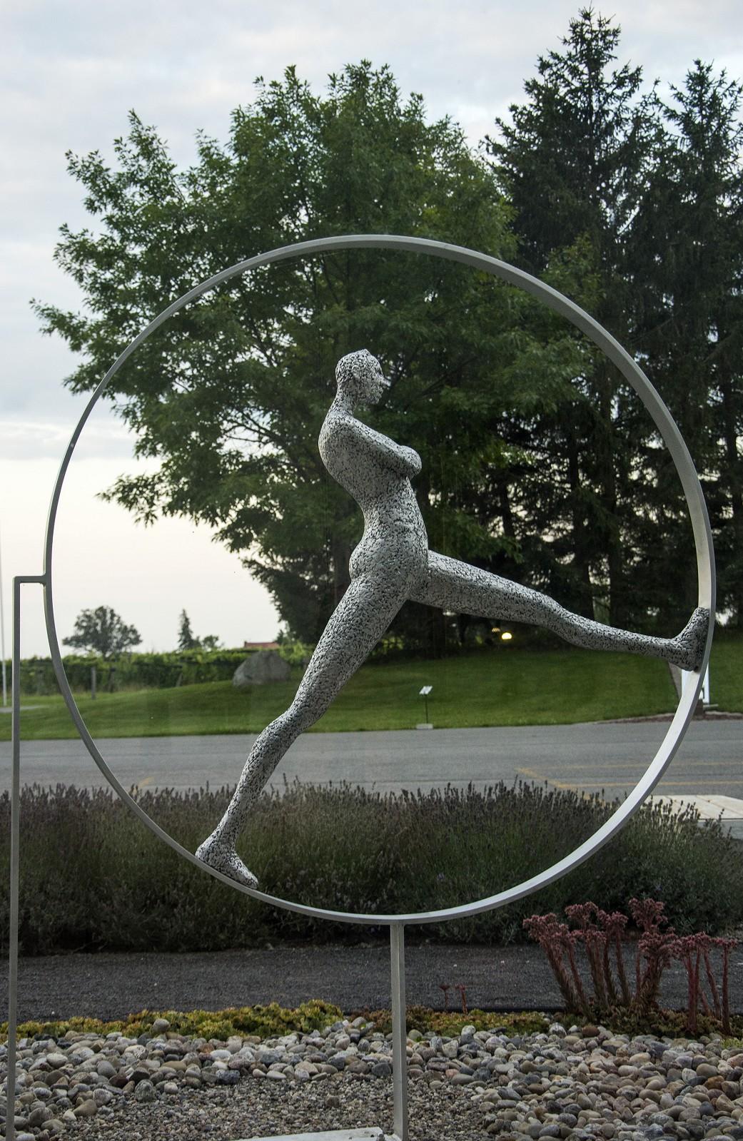 Equilibre No 2 - large, expressive, male, figurative, metal outdoor sculpture - Sculpture by Paul Duval