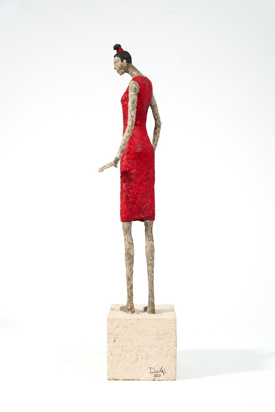 Francoise - expressive, textured, figurative, female, paper mache sculpture - Contemporary Sculpture by Paul Duval