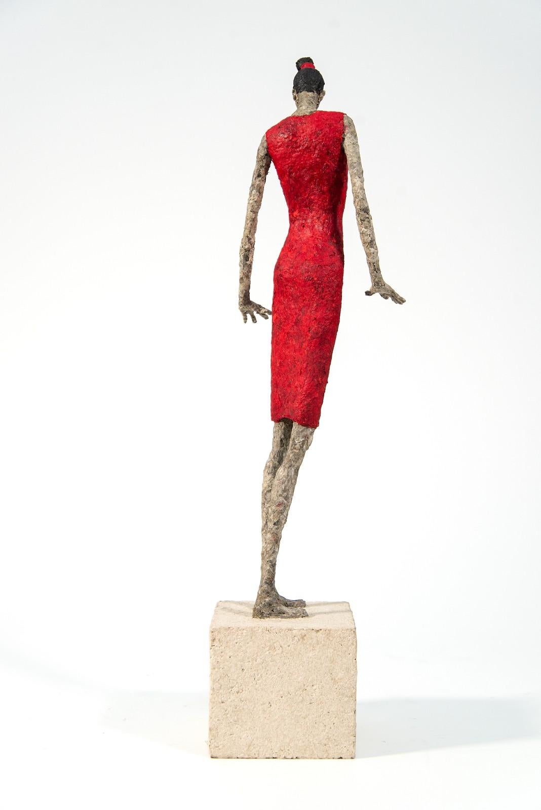 Francoise - expressive, textured, figurative, female, paper mache sculpture - Gray Figurative Sculpture by Paul Duval
