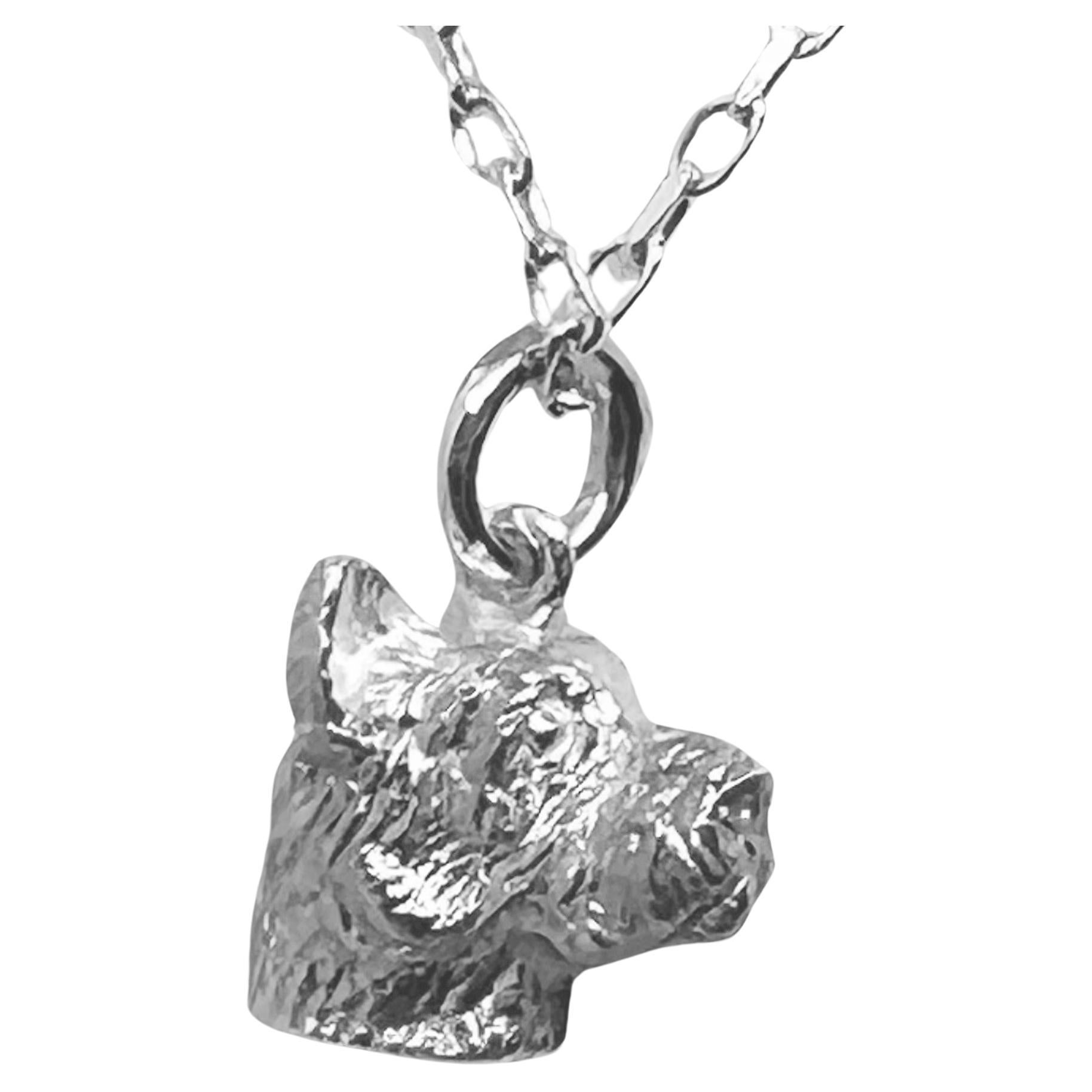 Charm o ciondolo in argento sterling Paul Eaton con Cairn Terrier scolpito