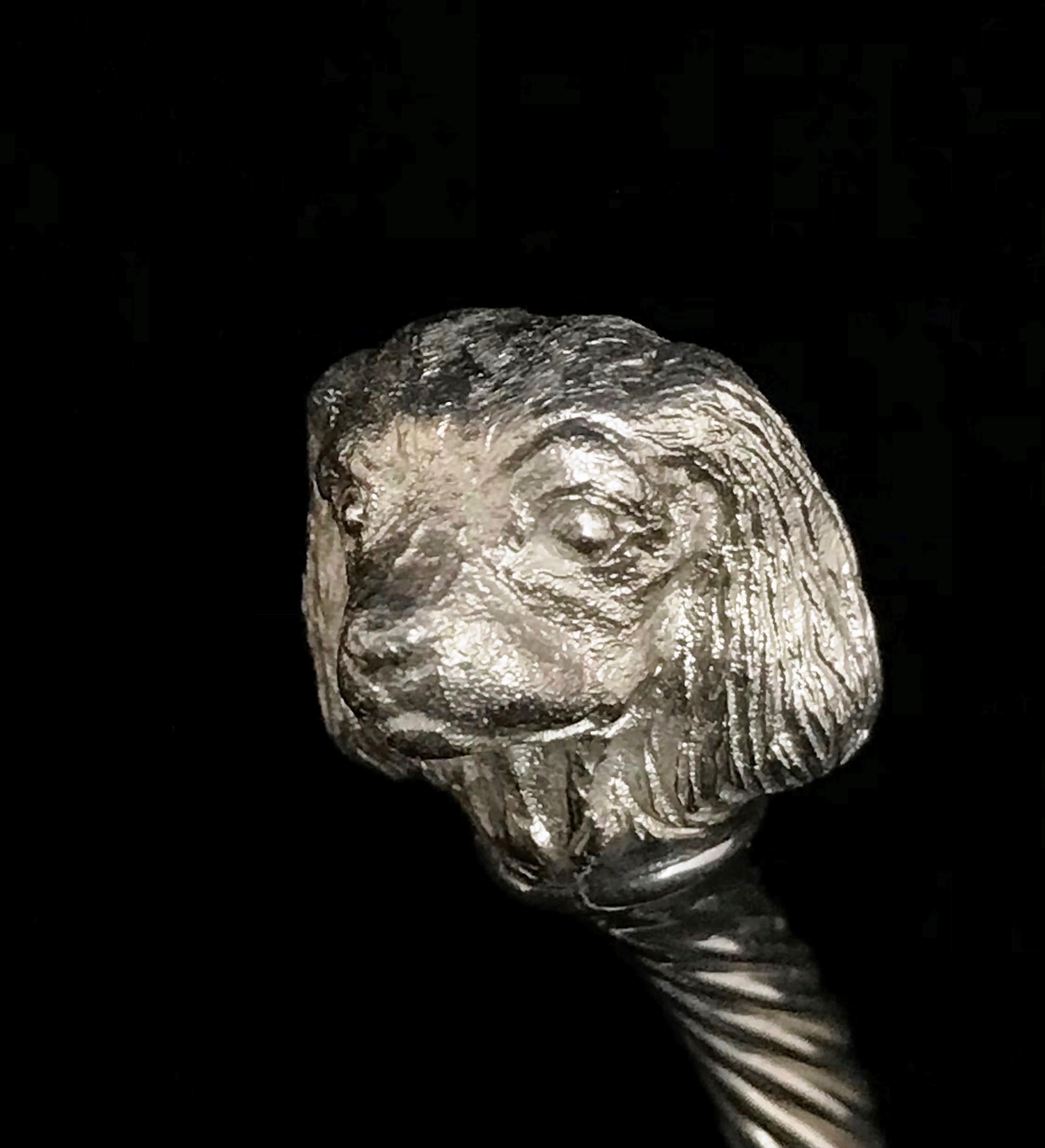 Paul Eaton: teste di cavaliere scolpite su bracciale intrecciato in argento sterling In condizioni Nuovo in vendita a Charleston, SC