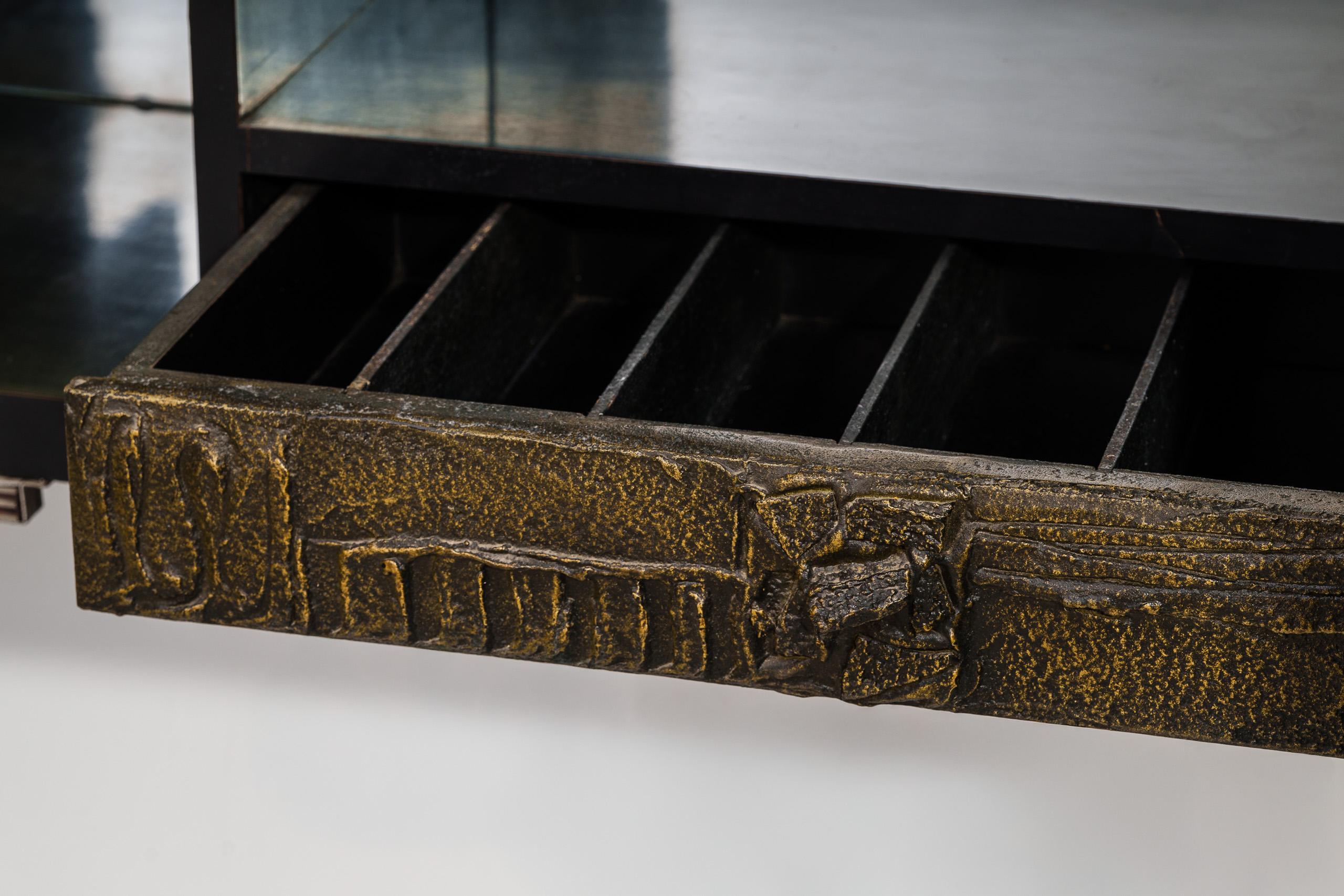 Paul Evans, 72'' Wandmontierte Scheibenleiste aus Bronze im Angebot 5