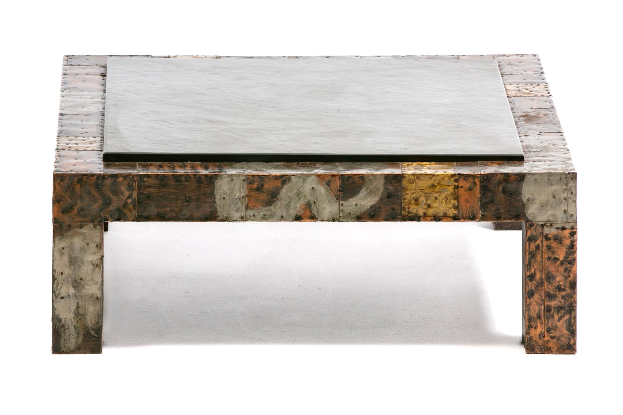 Paul Evans Brutalistisches Patchwork aus Metallen Schieferplatte Couchtisch um 1970 im Angebot 2