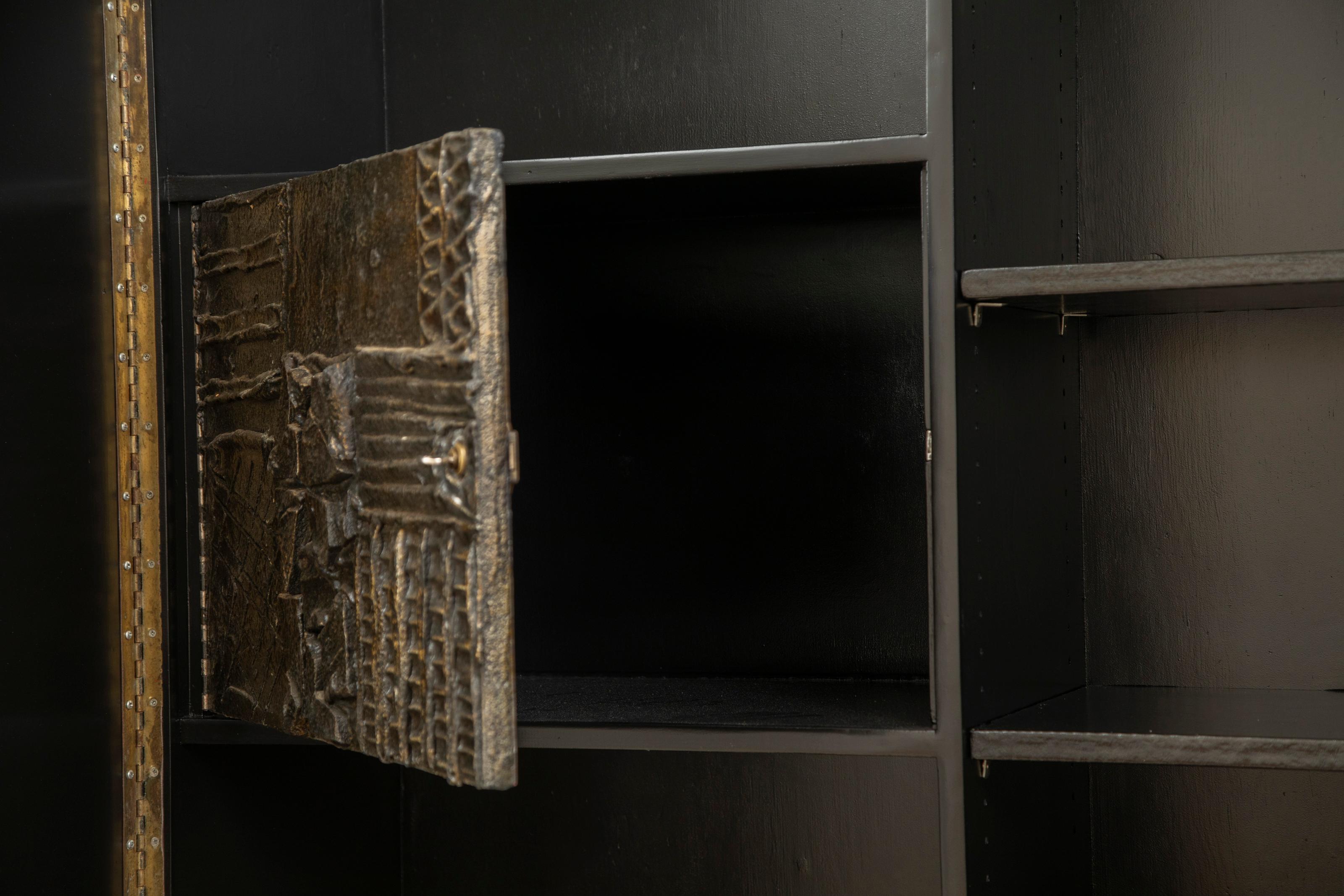 Paul Evans Brutalist Sculpted Bronze Wall Mounted Disc Bar For Sale 5