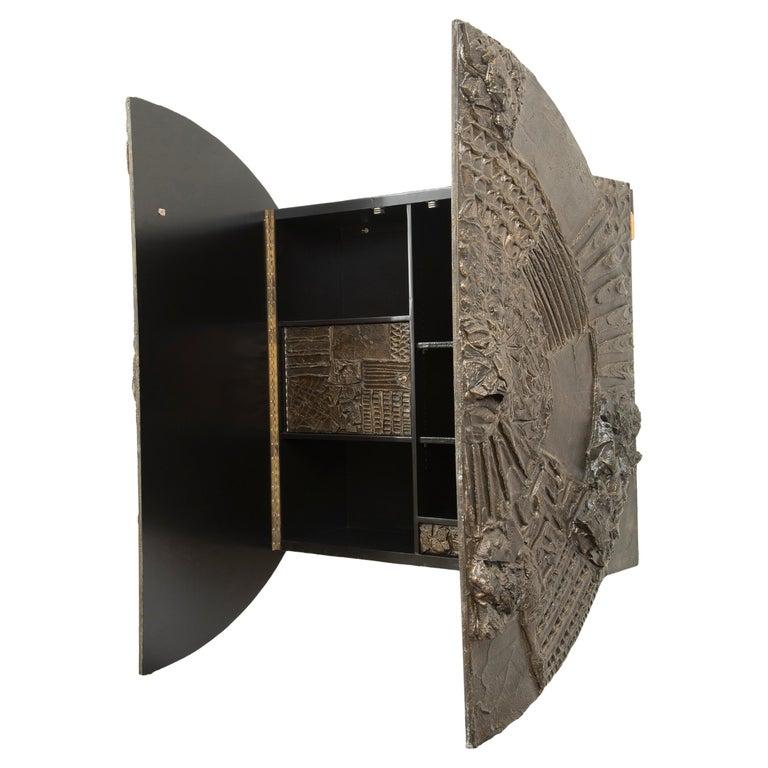 Mid-Century Modern Paul Evans Brutalist Sculpted Bronze Wall Mounted Disc Bar For Sale