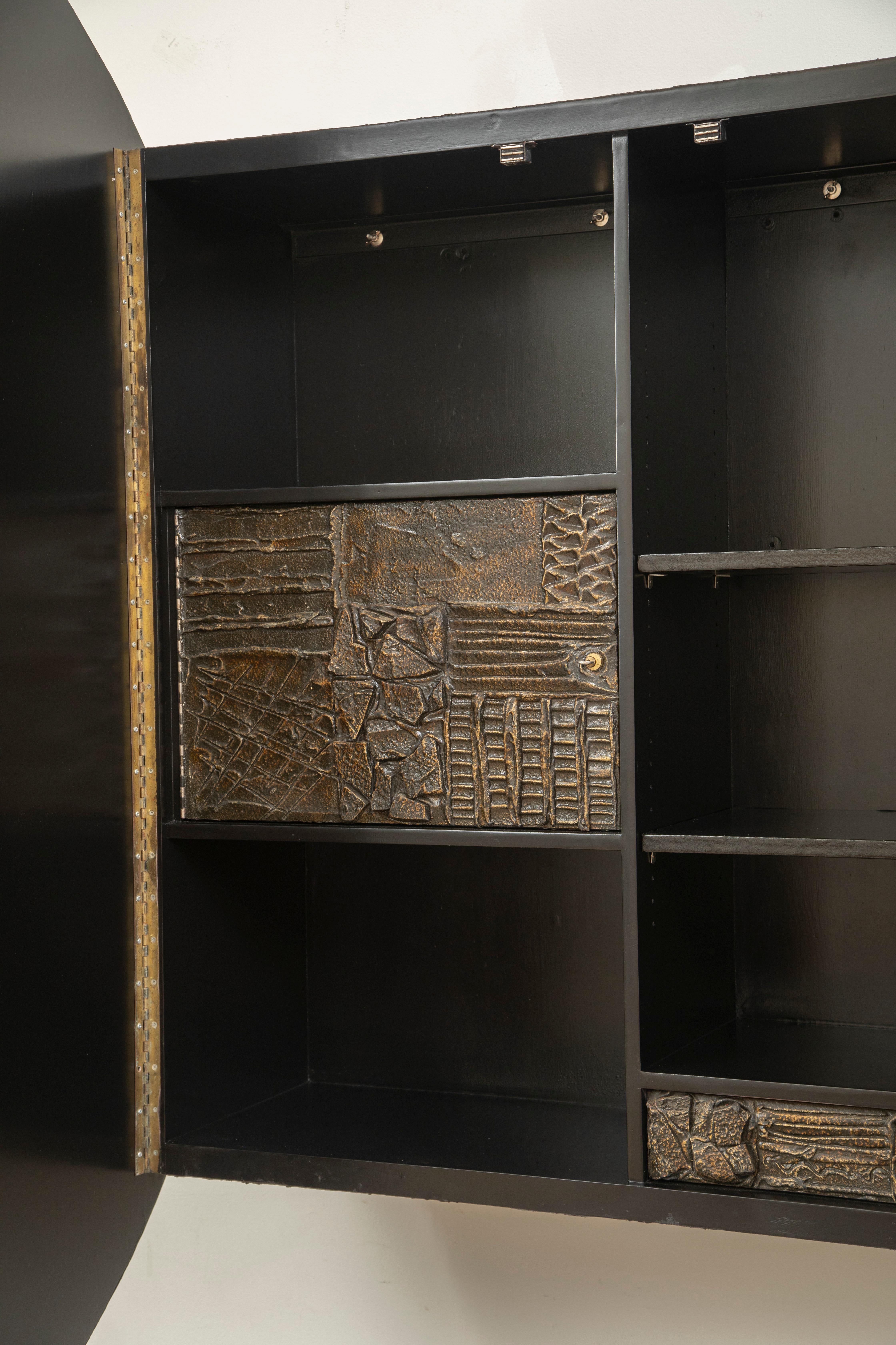 Paul Evans Brutalist Sculpted Bronze Wall Mounted Disc Bar For Sale 2