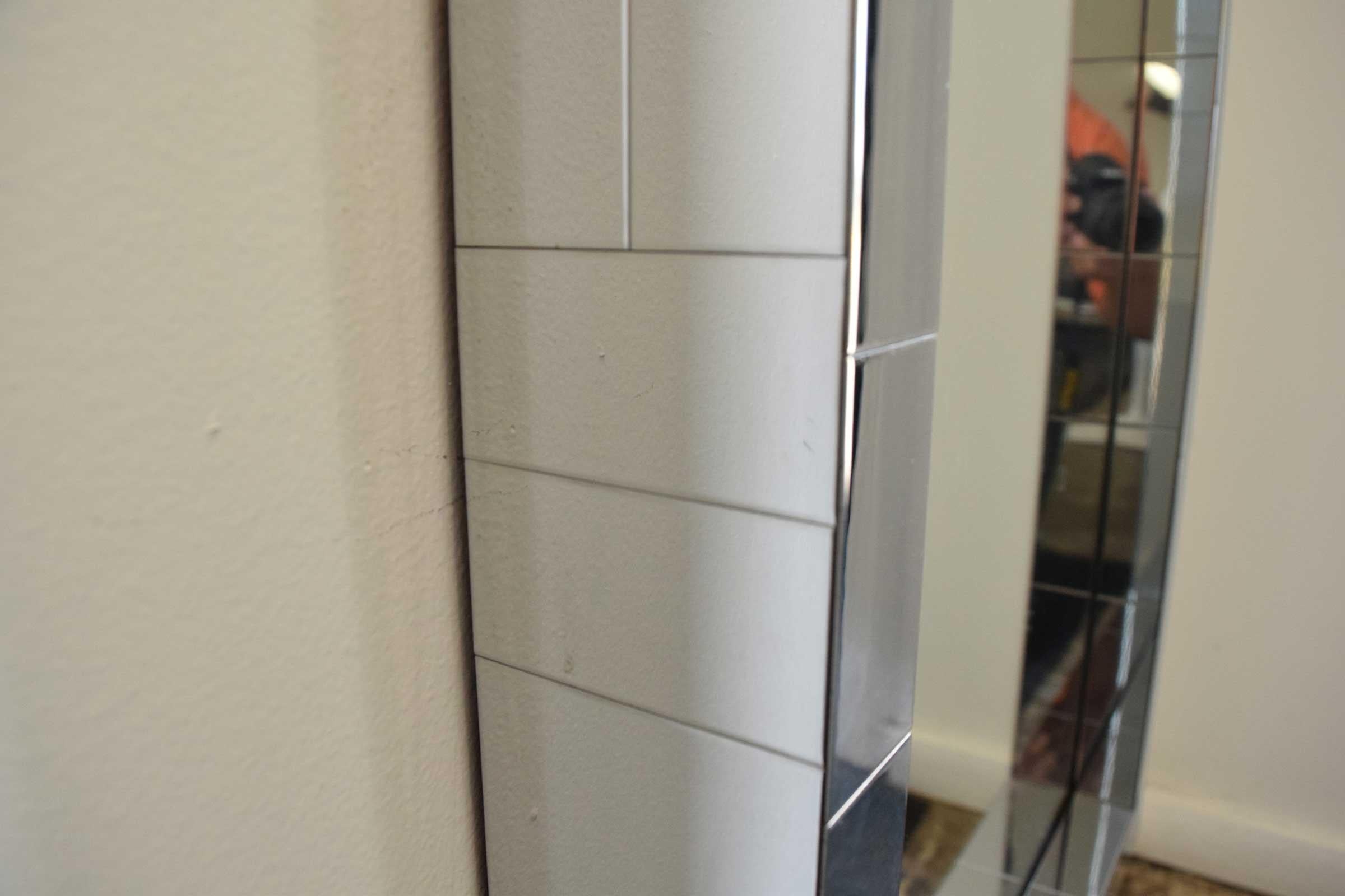 Miroir Cityscape en chrome signé Paul Evans en vente 1