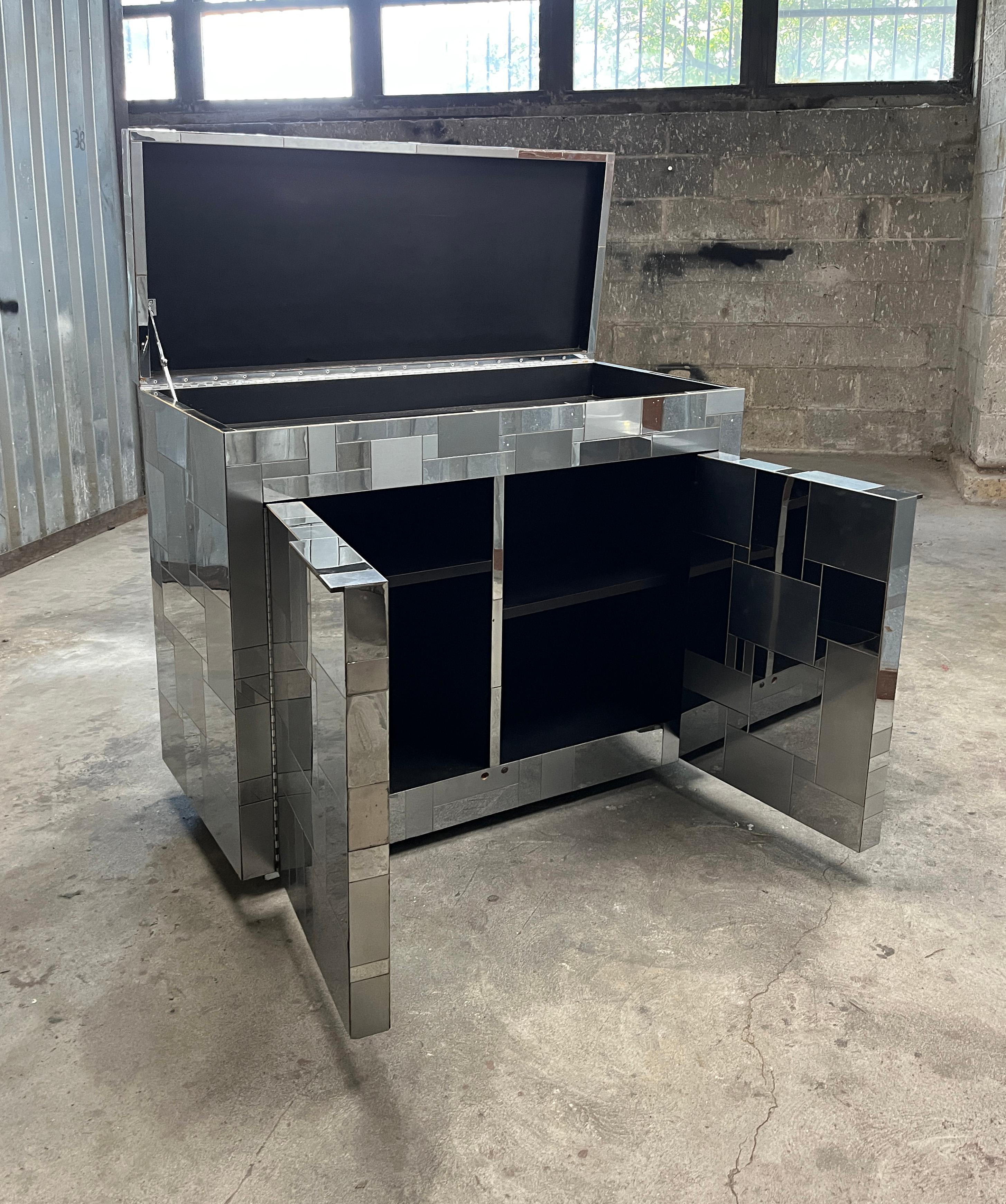 Paul Evans Cityscape PE200 Series Chrome Rolling Bar Cabinet 1970 en vente 4