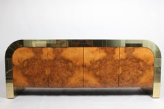 Credenza CityScape di Paul Evans con piastrelle direzionali in ottone e ante in wood.
