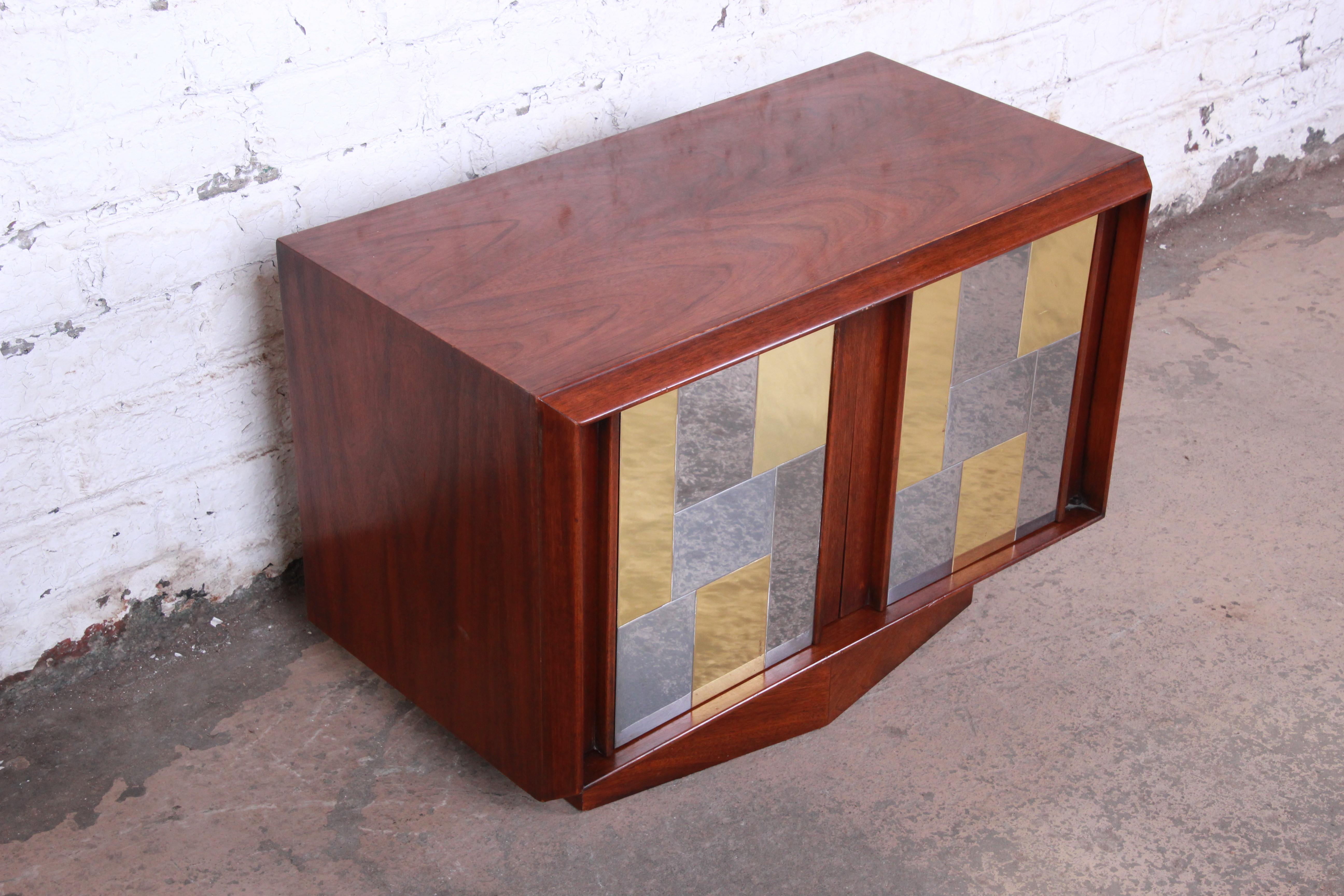 Paul Evans Cityscape Style Midcentury Walnut Cabinet or Nightstand by Lane In Good Condition In South Bend, IN
