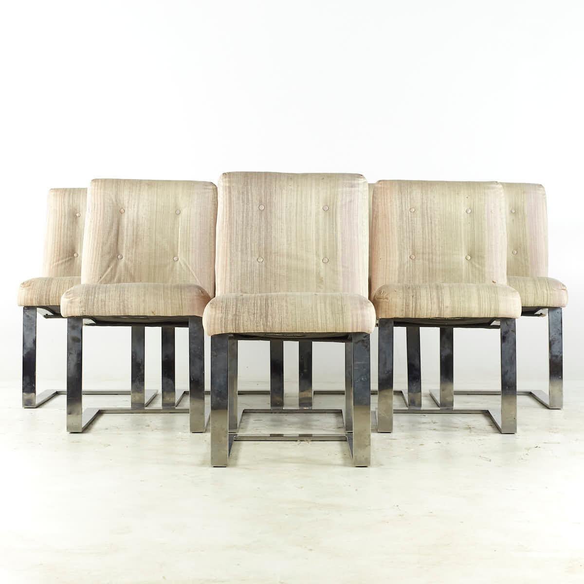 Paul Evans for Directional Mid Century Chrome Cantilever Dining Chairs - Set of 8

Chaque chaise mesure : 19,75 de large x 23 de profond x 33,5 de haut, avec une hauteur d'assise et un dégagement de 19,5 pouces.

Tous les meubles peuvent être