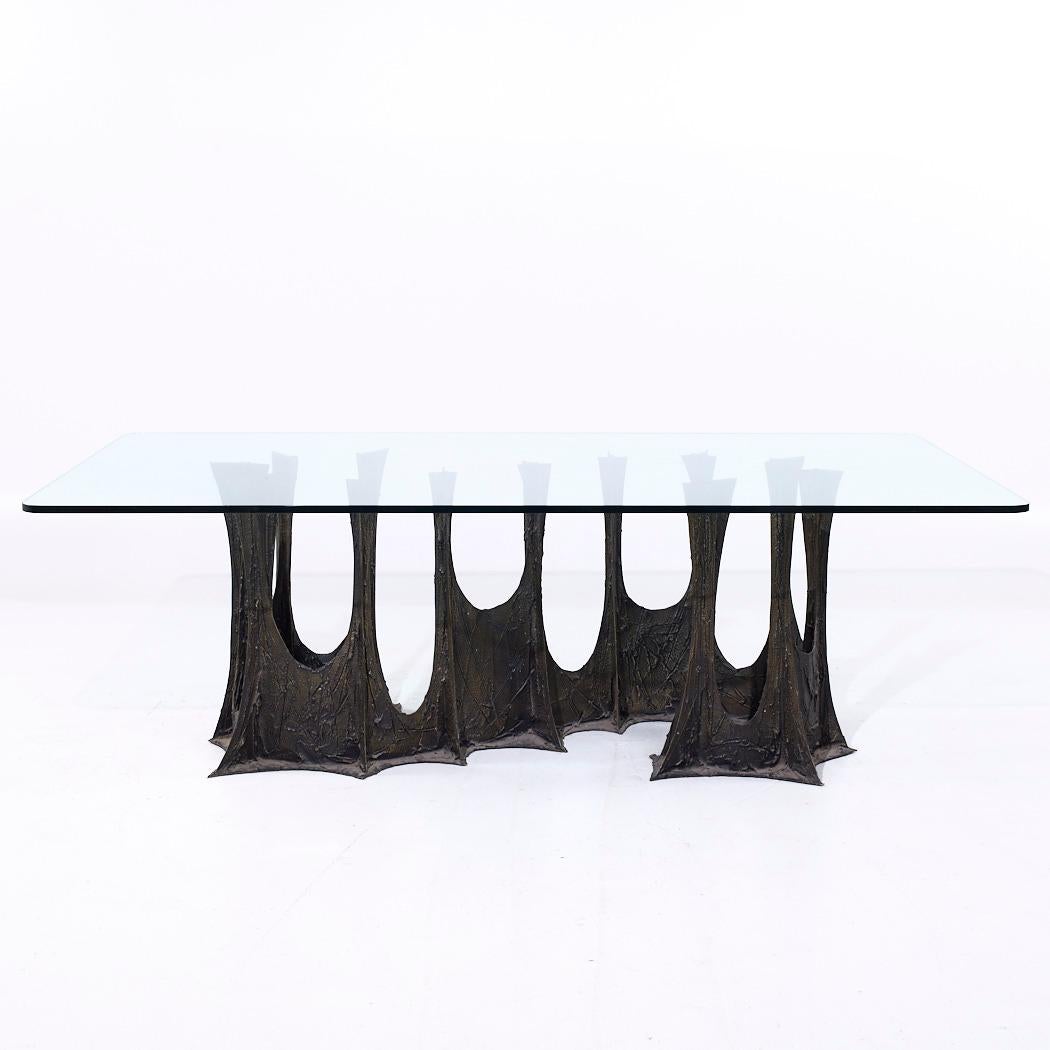 Paul Evans para Directional PE-102 Mesa de comedor de bronce estalagmita de mediados de siglo

Esta mesa de comedor mide 90 de ancho x 47,75 de fondo x 28,75 pulgadas de alto, con un espacio libre para sillas de 28 pulgadas

Todos los muebles pueden