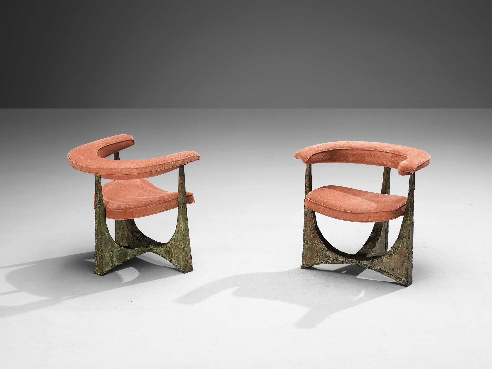 Paul Evans for Paul Evans Studio, dining chairs, welded and patinated copper, leather, United States, circa 1970 

Designed by Paul Evans, these rare armchairs are certainly a work of art in their own right. This design exemplifies Evans’s