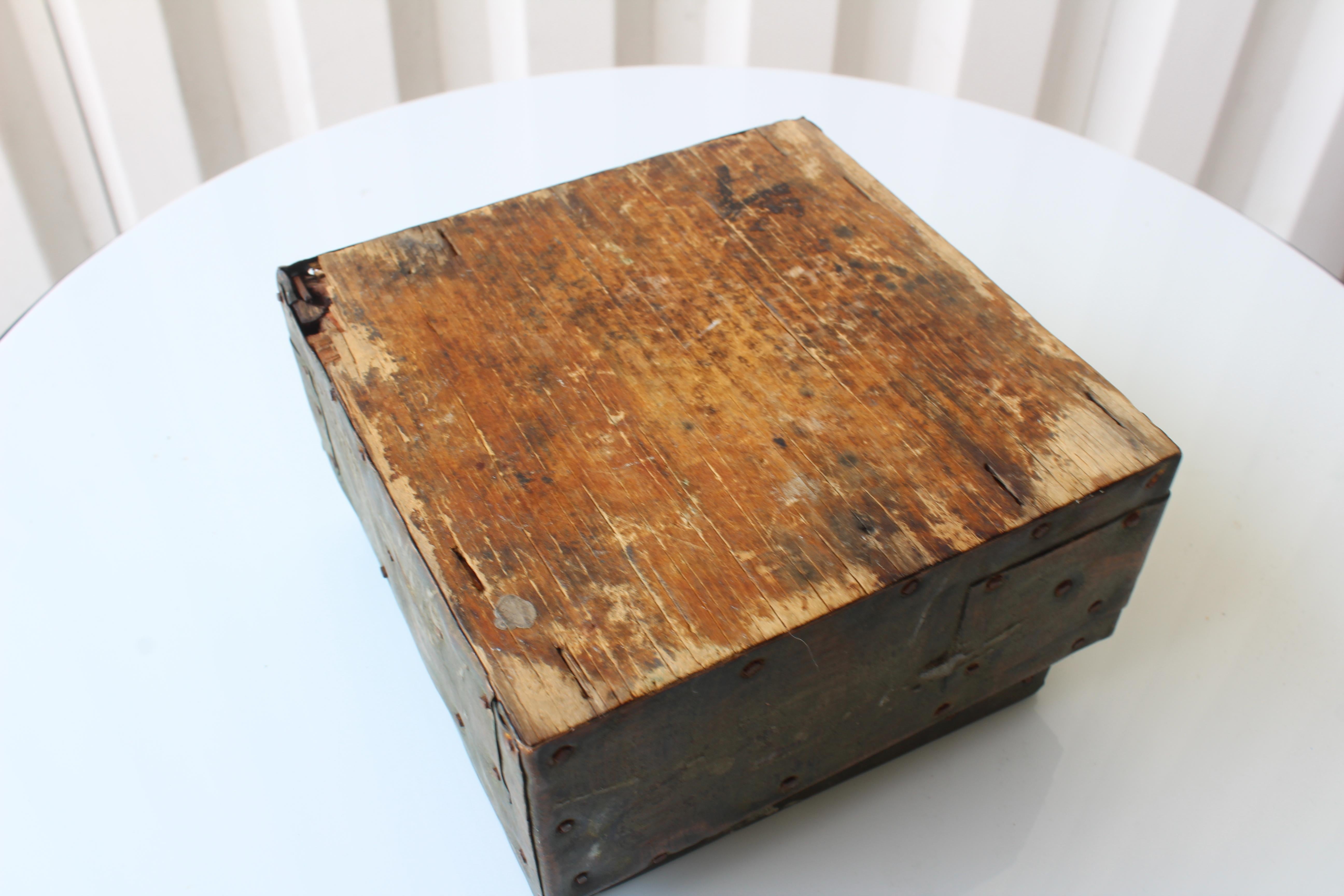 Paul Evans Lidded Box, U.S.A, 1965 10