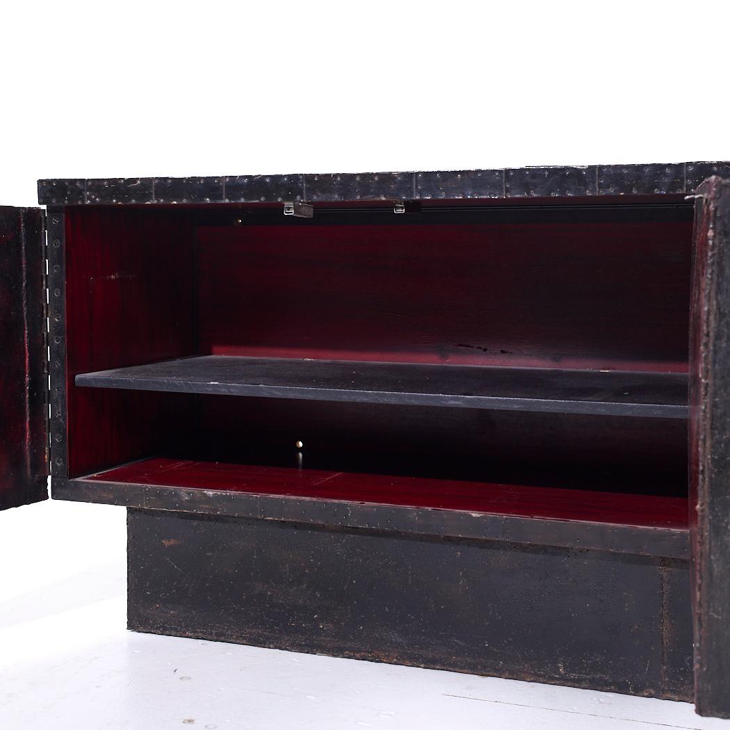 Paul Evans - Credenza con mobile a rilievo di metà secolo in vendita 2