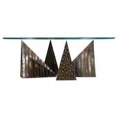 Paul Evans Pe-14 'Four Pyramid' Cocktail Table in Oxidized Steel & Bronze C 1970