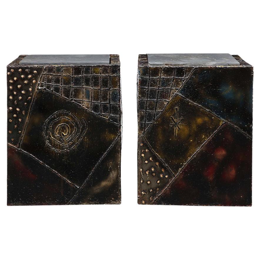 Paul Evans PE-20 cube side tables, inset slate, oxidized steel, bronze, signed. Pair of polychromed Paul Evans PE-20 cube tables with inset slate tops, in oxidized steel and bronze, from the 
