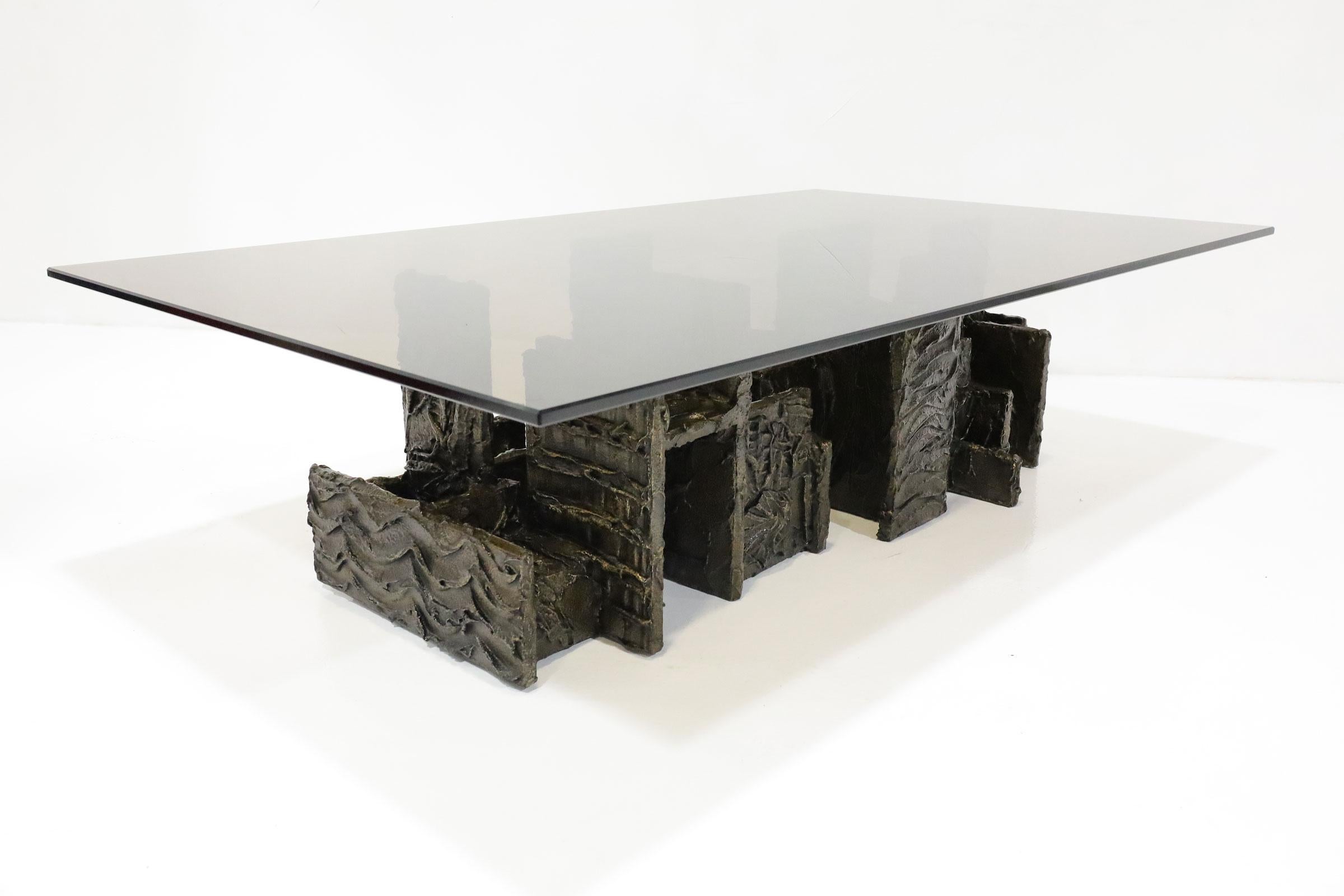Table basse/table basse en bronze sculpté Paul Evans, signée 1969 Bon état - En vente à Dallas, TX