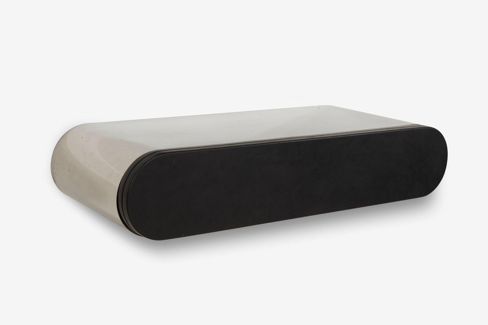 Acciaio inossidabile Console A Space a parete dello Studio Paul Evans in vendita