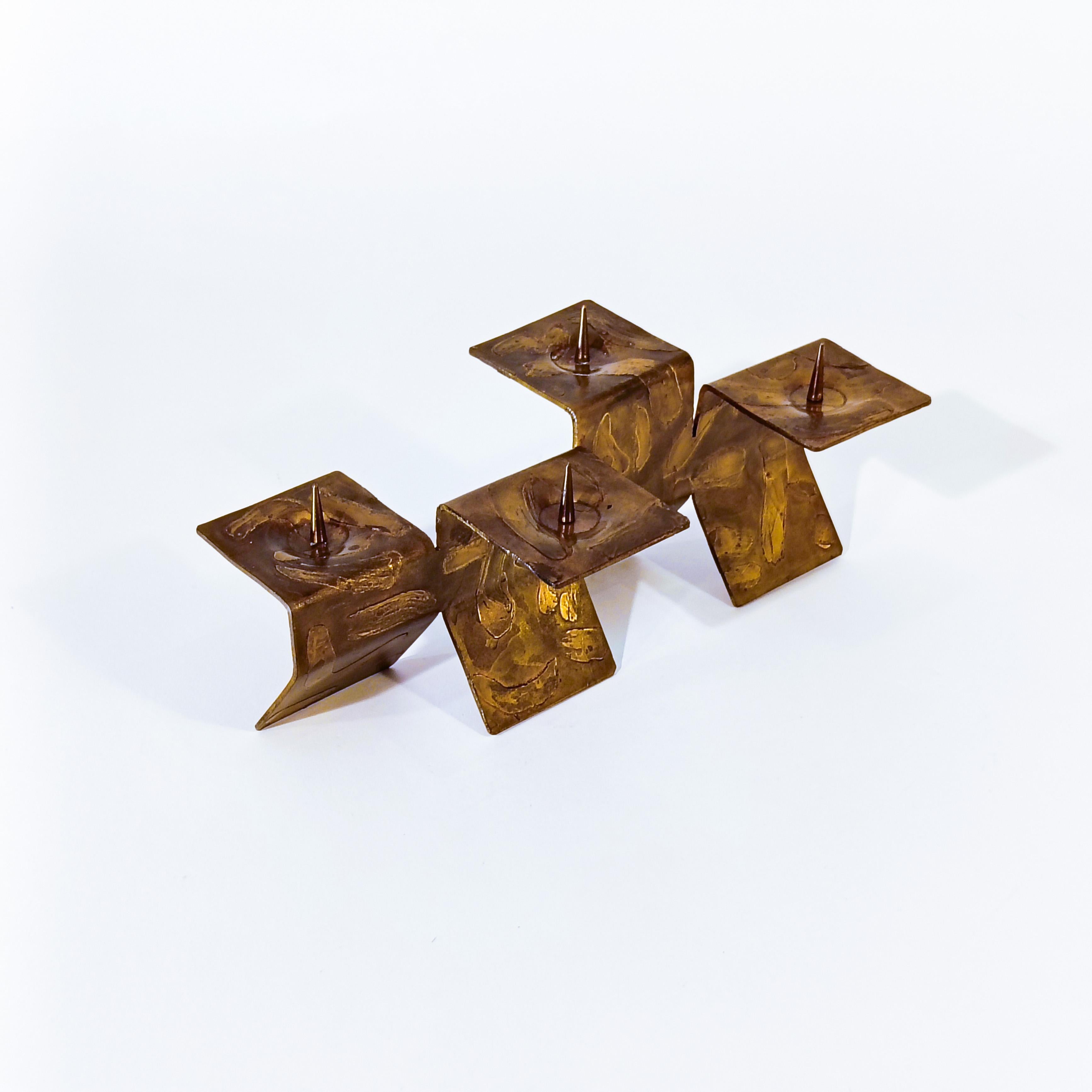Italian Paul Evans style. Brutalist bronze candle holder, Italy, 1960s For Sale