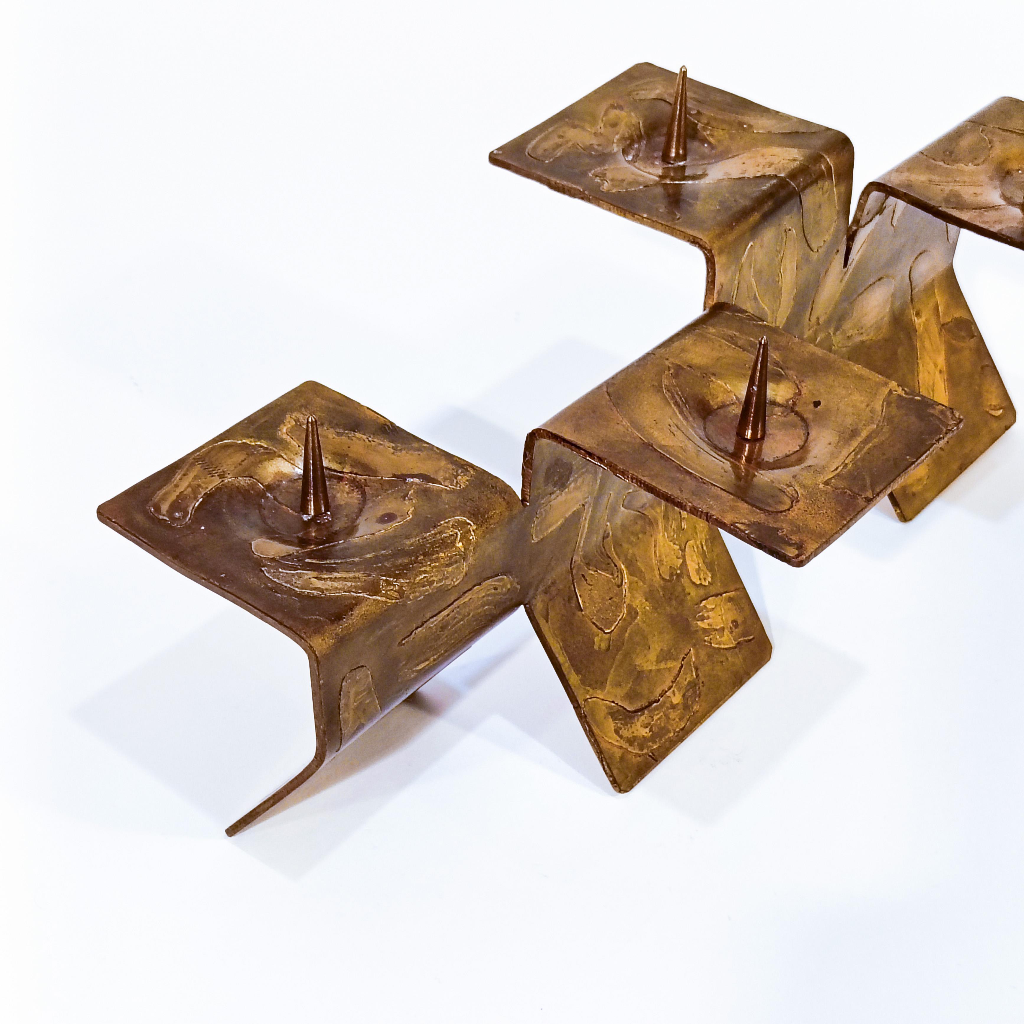 Paul Evans style. Brutalist bronze candle holder, Italy, 1960s For Sale 2