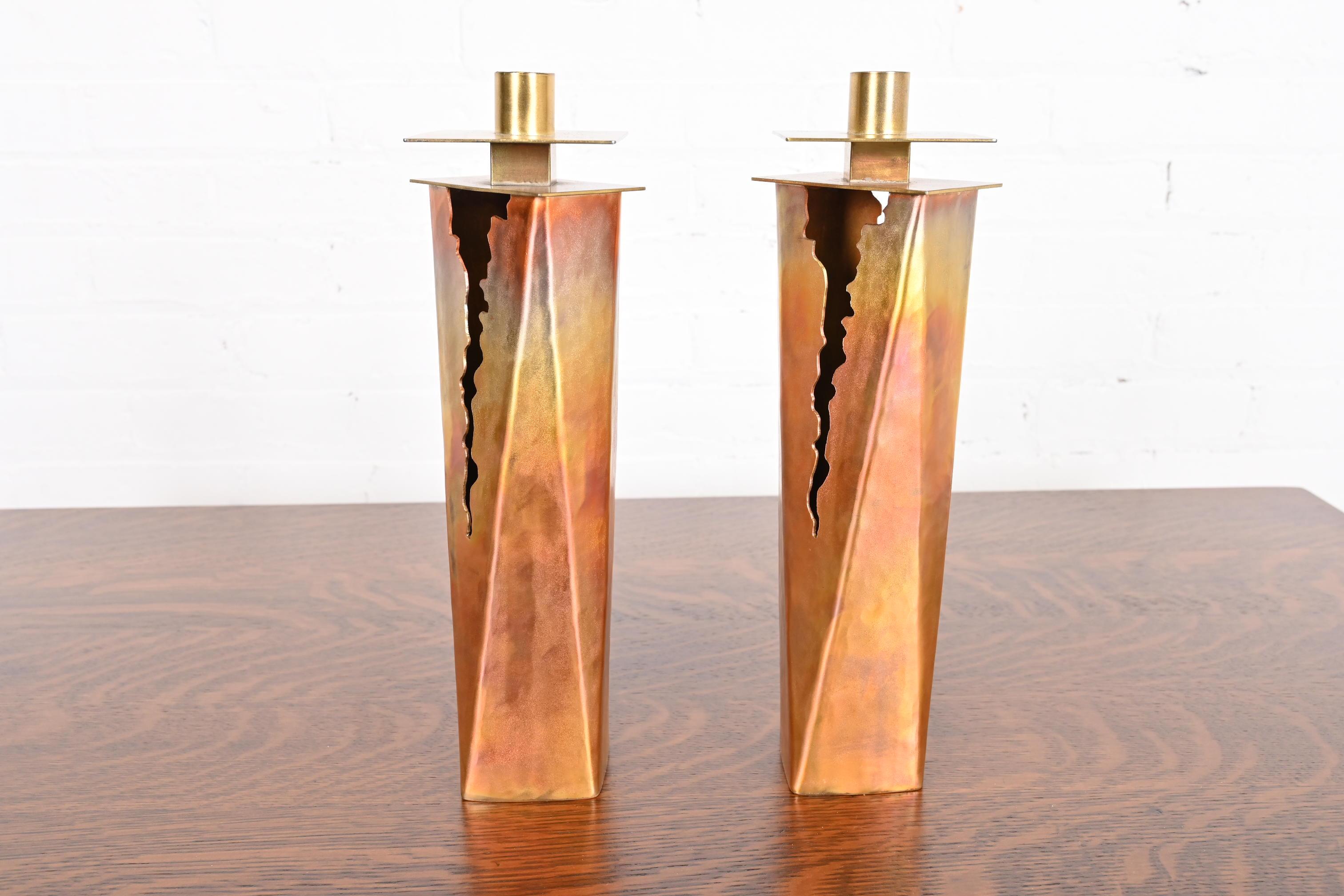 Paul Evans Style Brutalist Hand Wrought Copper Candlesticks, Circa 1970s For Sale 2