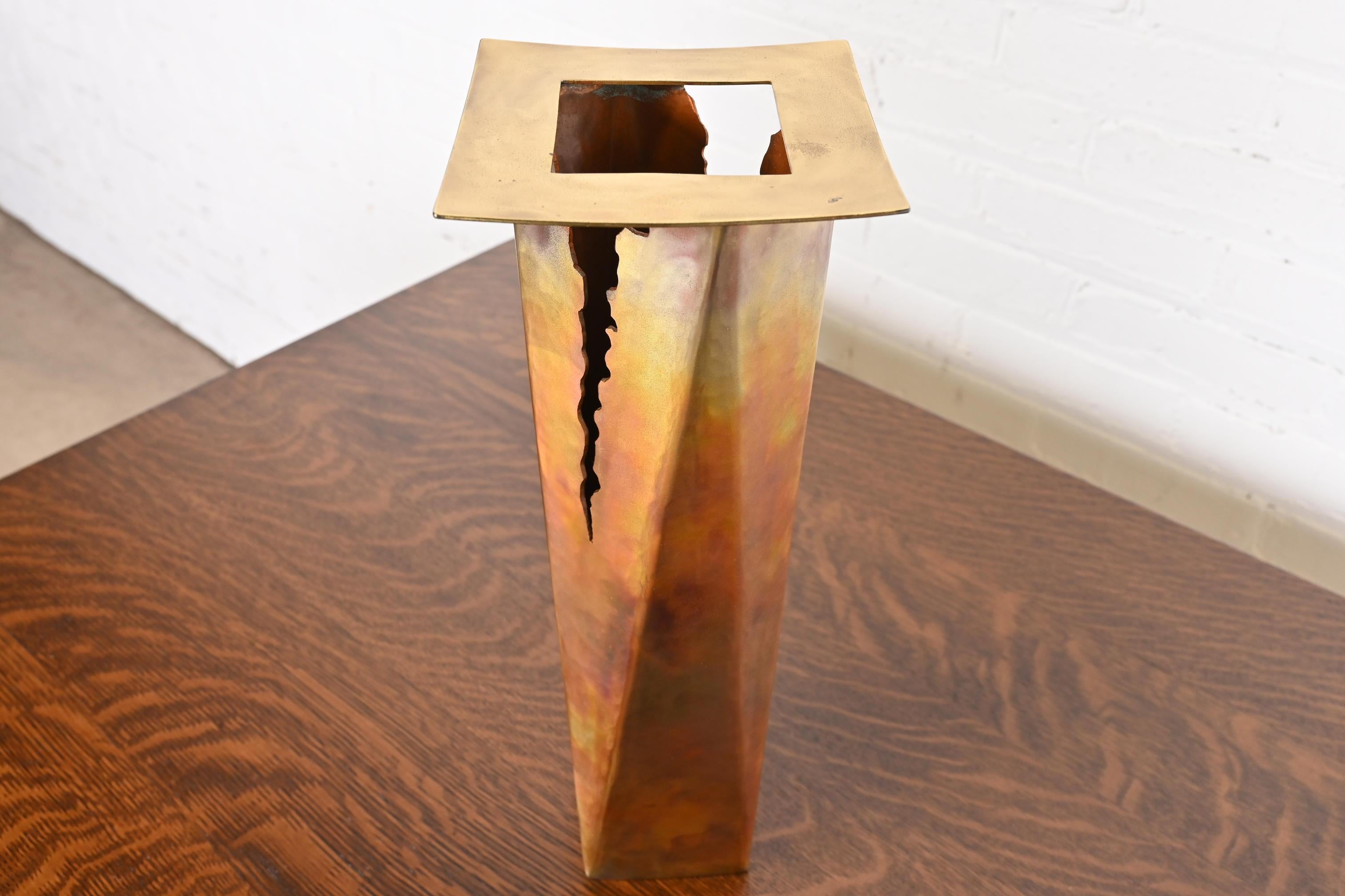 Hand-Crafted Paul Evans Style Brutalist Hand Wrought Copper Large Vase, Circa 1970s For Sale