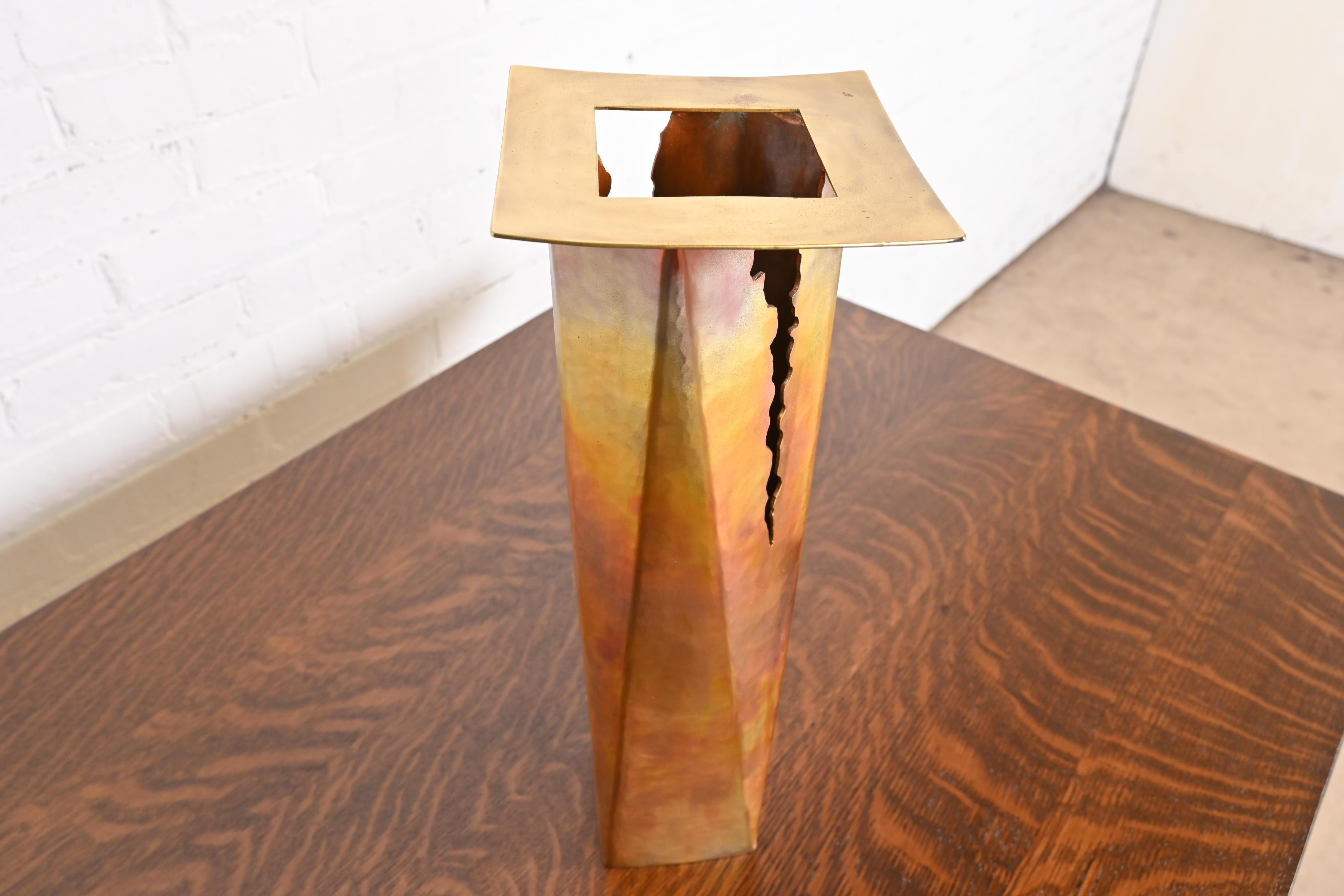 Late 20th Century Paul Evans Style Brutalist Hand Wrought Copper Large Vase, Circa 1970s For Sale
