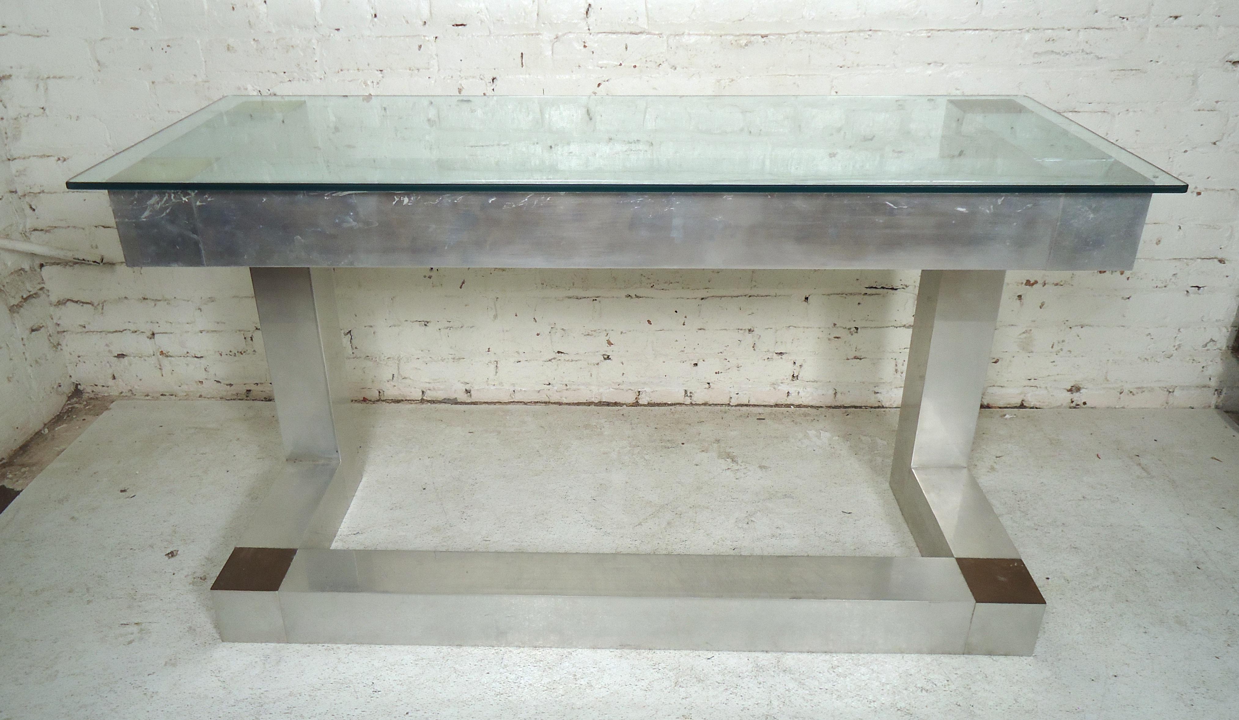 Mid-Century Modern Paul Evans Style Console For Sale