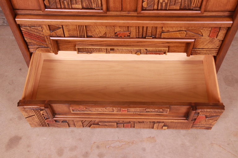 Paul Evans Style Lane Pueblo Brutalist Mid-Century Modern Oak Armoire Dresser For Sale 5