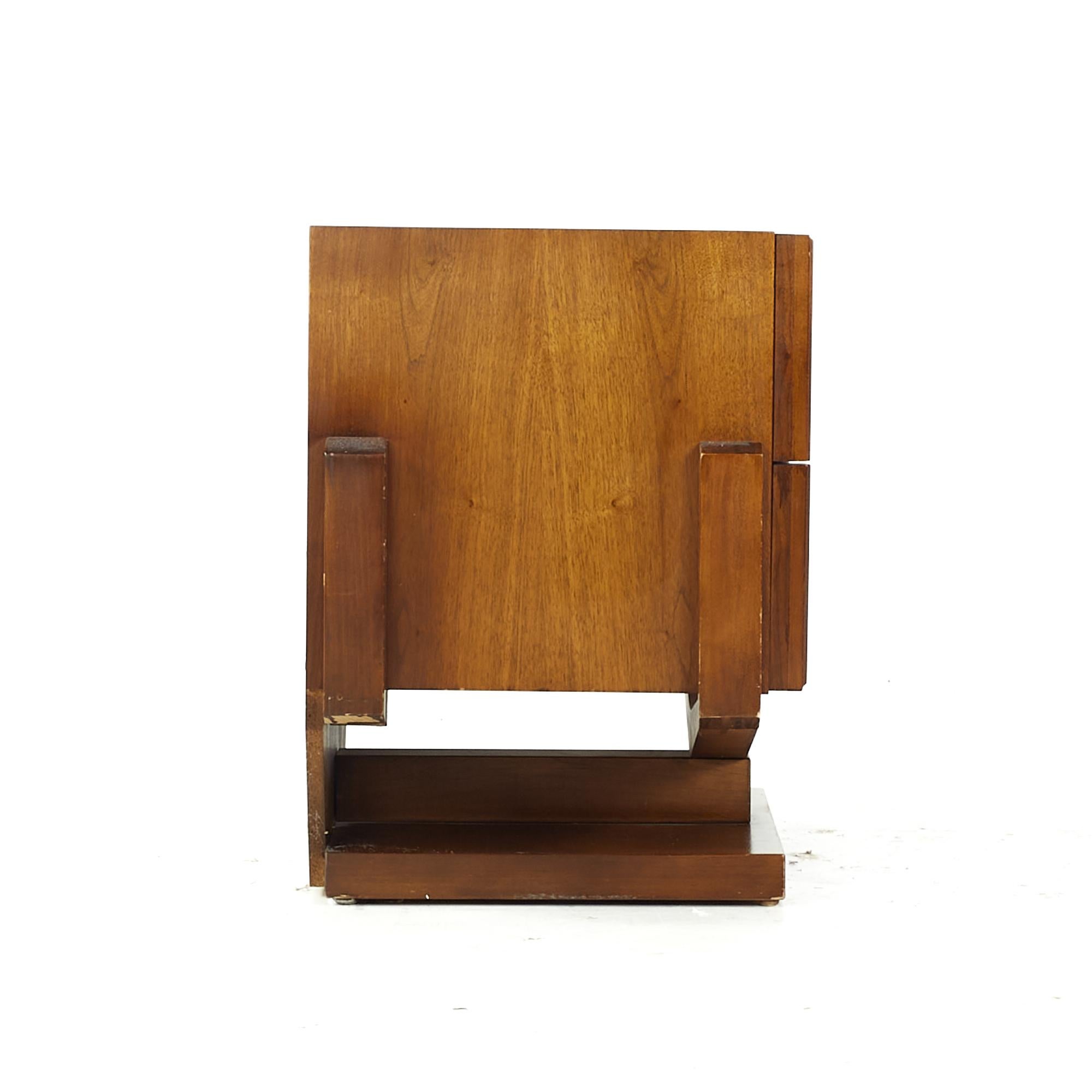 Paul Evans Style Midcentury Walnut Canadian Brutalist Nightstands, Pair 1