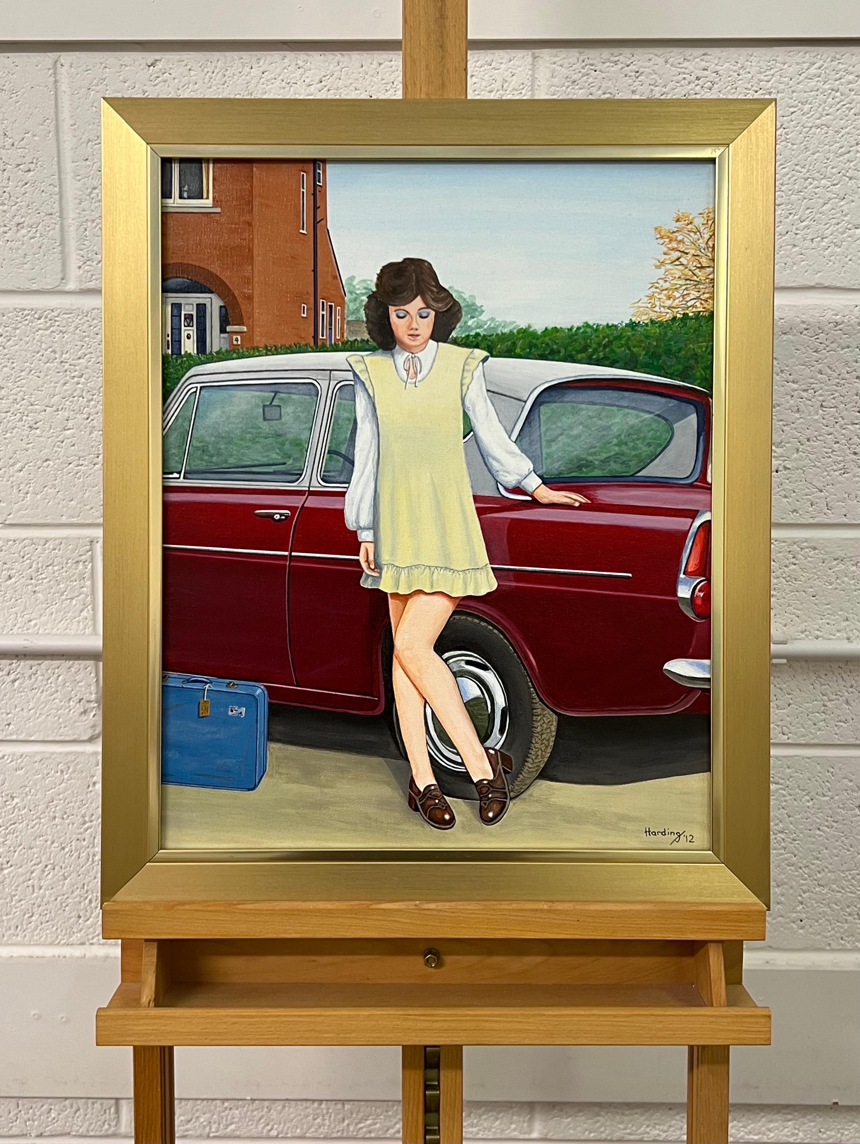 Vintage Englisch Frau in Suburbia mit Classic Ford Auto 1960's 1970's England  (Englische Schule), Painting, von Paul F Harding