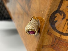 PAUL FLATO Anillo de cóctel de oro amarillo de 18k, rubí tailandés y diamantes Años 60 Vintage