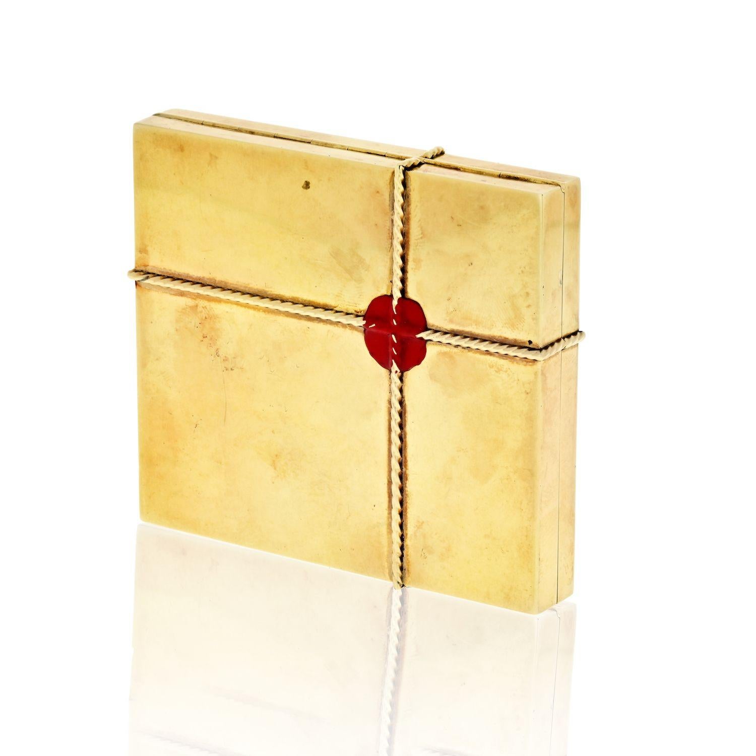 Paul Flato 1940er Jahre 14 Karat Weißgold Vintage Face Mirror Kompaktschmuck im Zustand „Gut“ in New York, NY