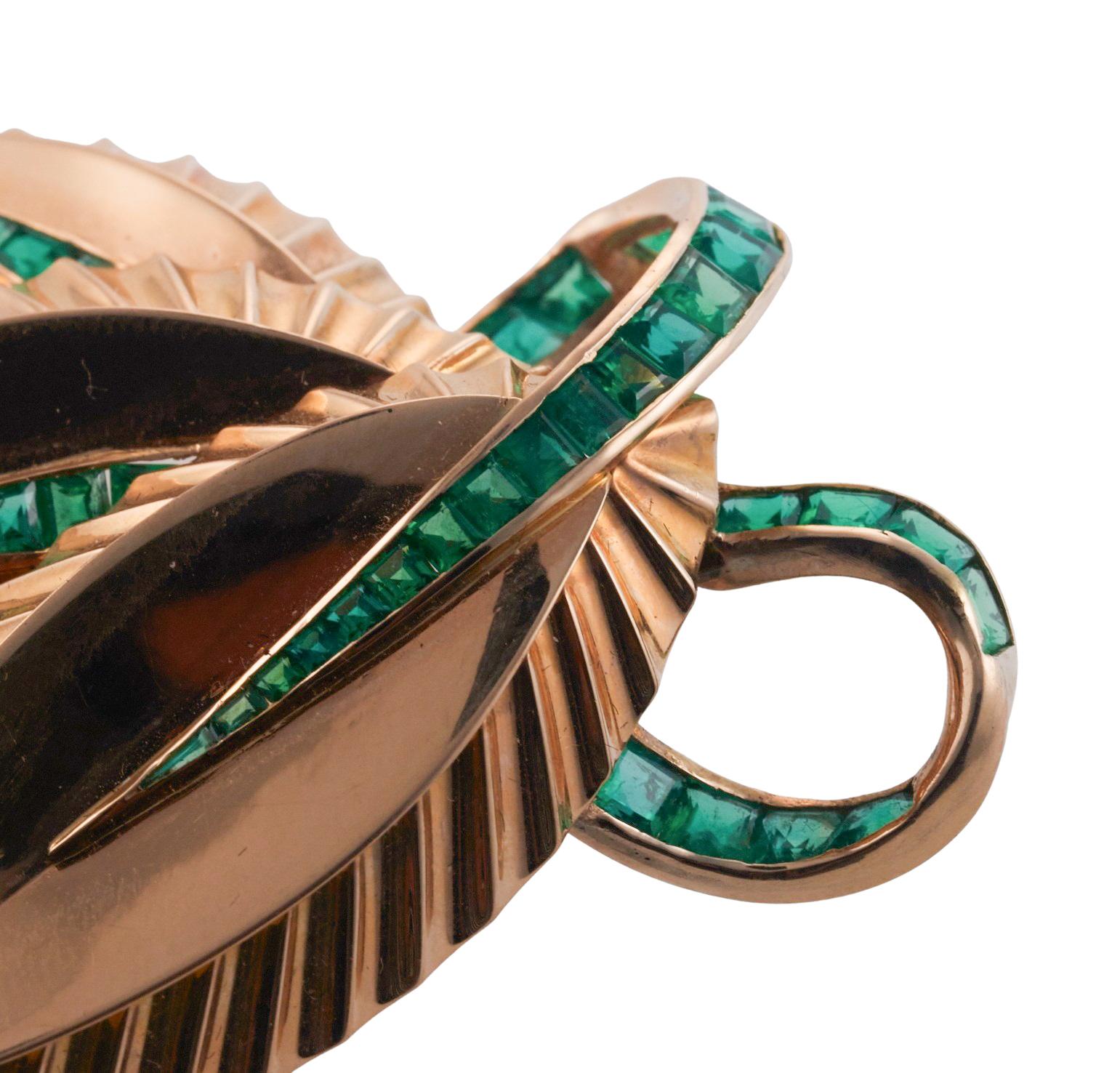 Paul Flato Emerald Gold Leaf Brooch Pendant For Sale 5