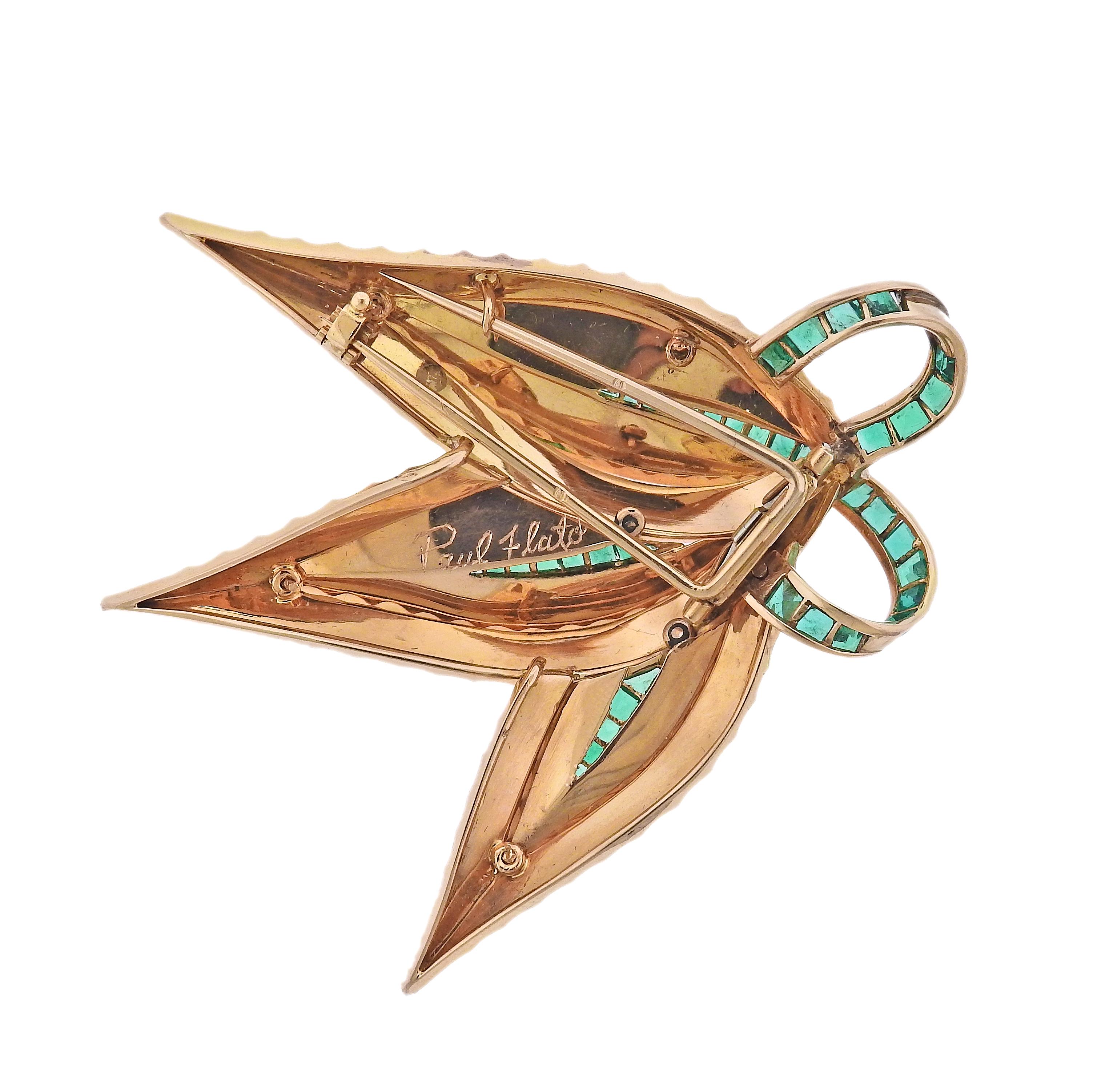 Paul Flato Emerald Gold Leaf Brooch Pendant In Excellent Condition For Sale In New York, NY