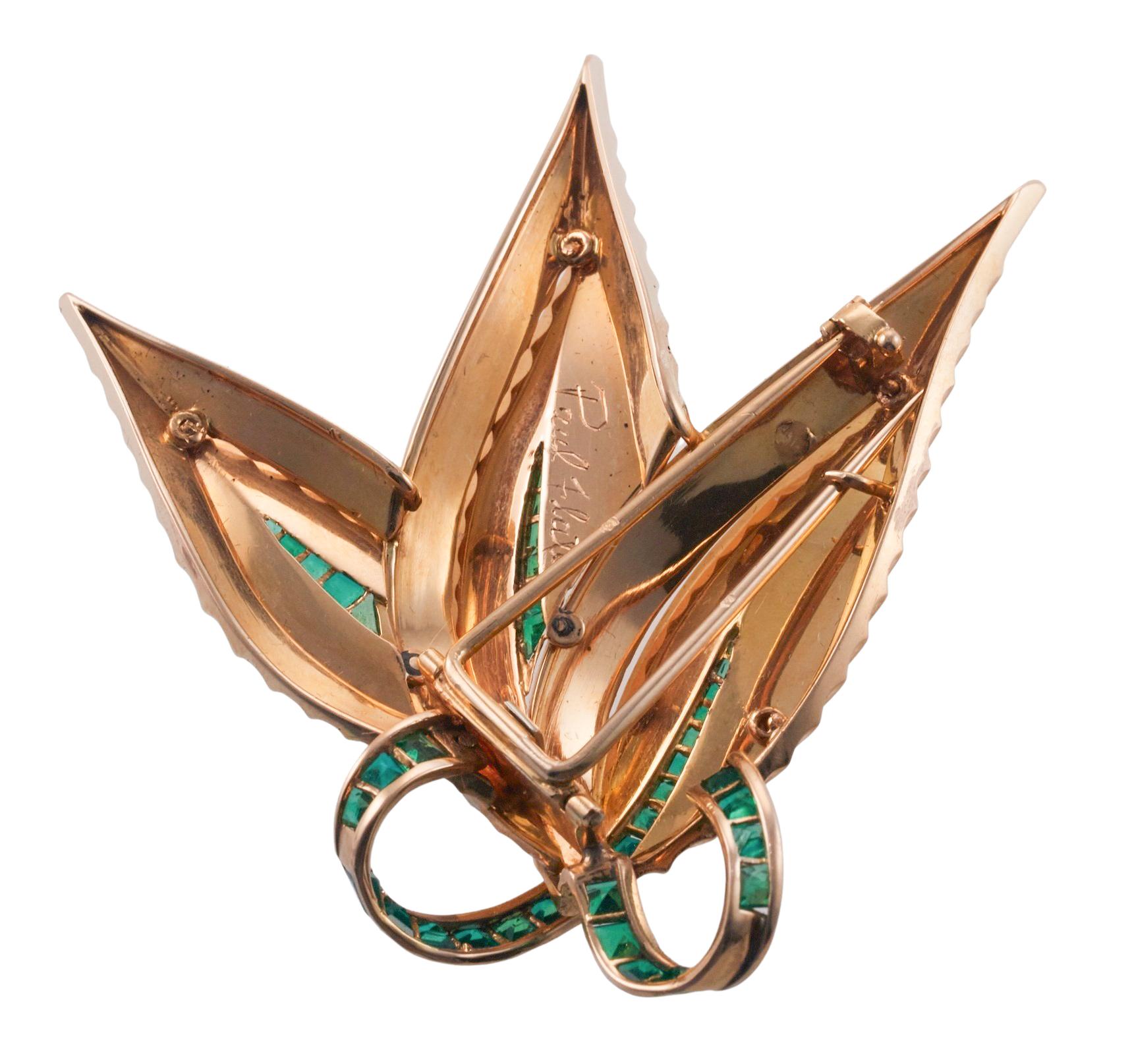 Paul Flato Emerald Gold Leaf Brooch Pendant For Sale 2