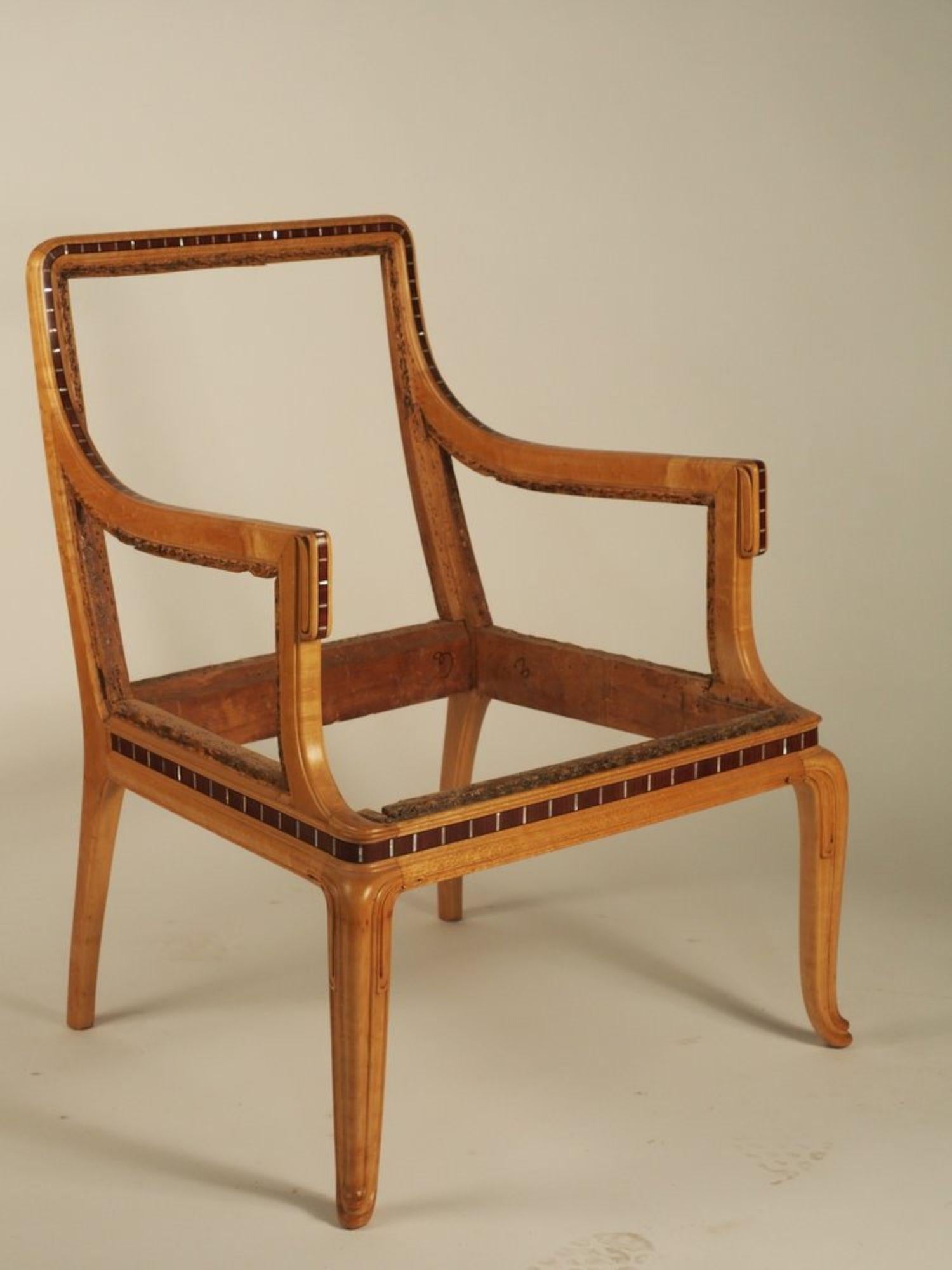 Paar Paul Follot-Sessel mit Intarsien im Zustand „Hervorragend“ im Angebot in Philadelphia, PA