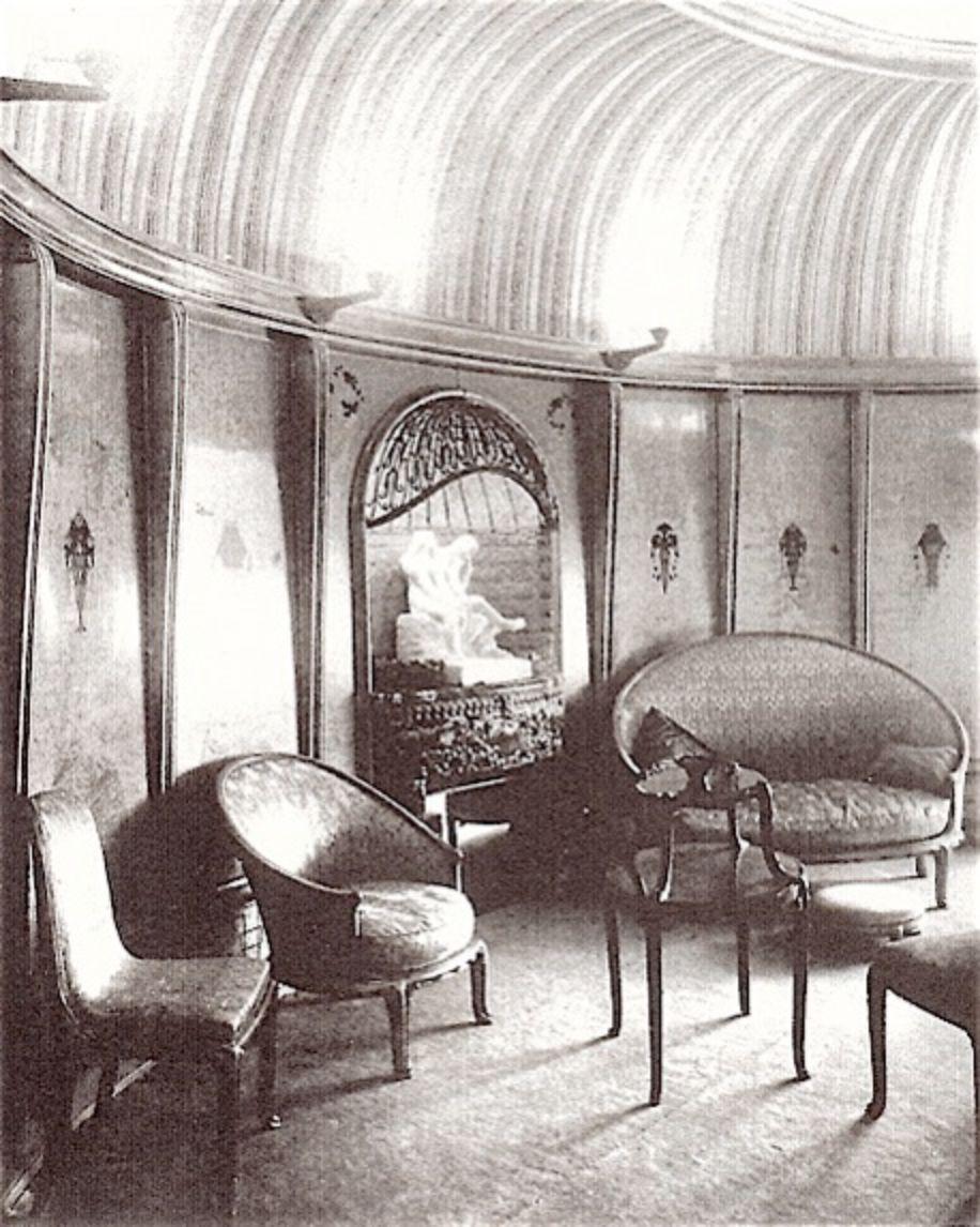 Paul Follot Salon Suite from the 1912 Salon Des Artistes Decorateurs For Sale 2