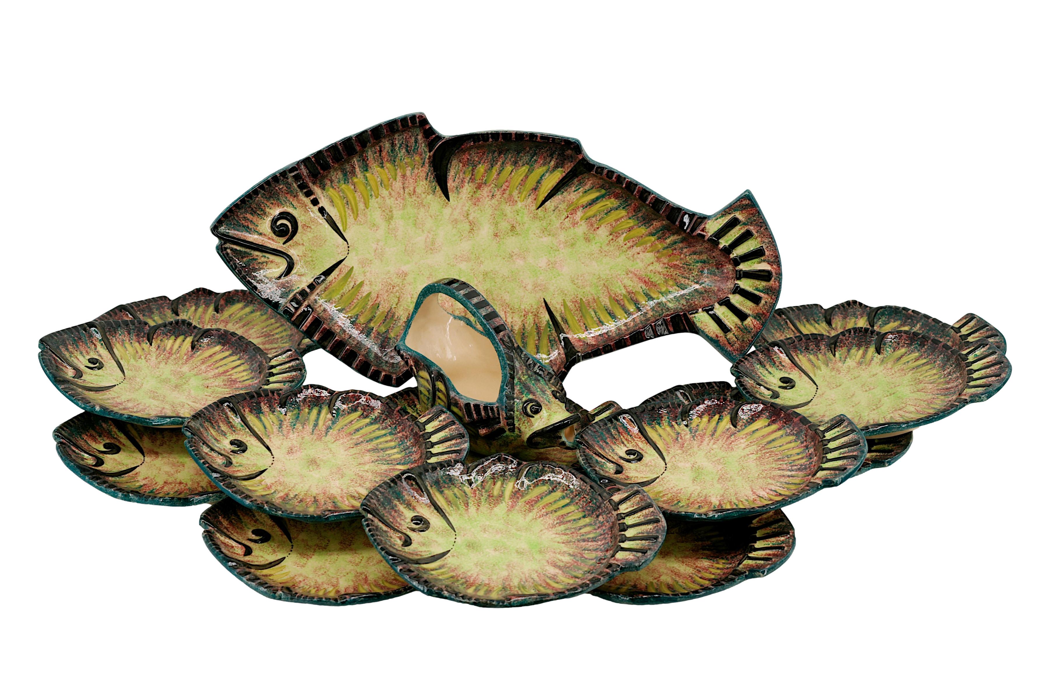 Paul FOUILLEN Vajilla de cerámica francesa de pescado, años 50 Moderno de mediados de siglo en venta