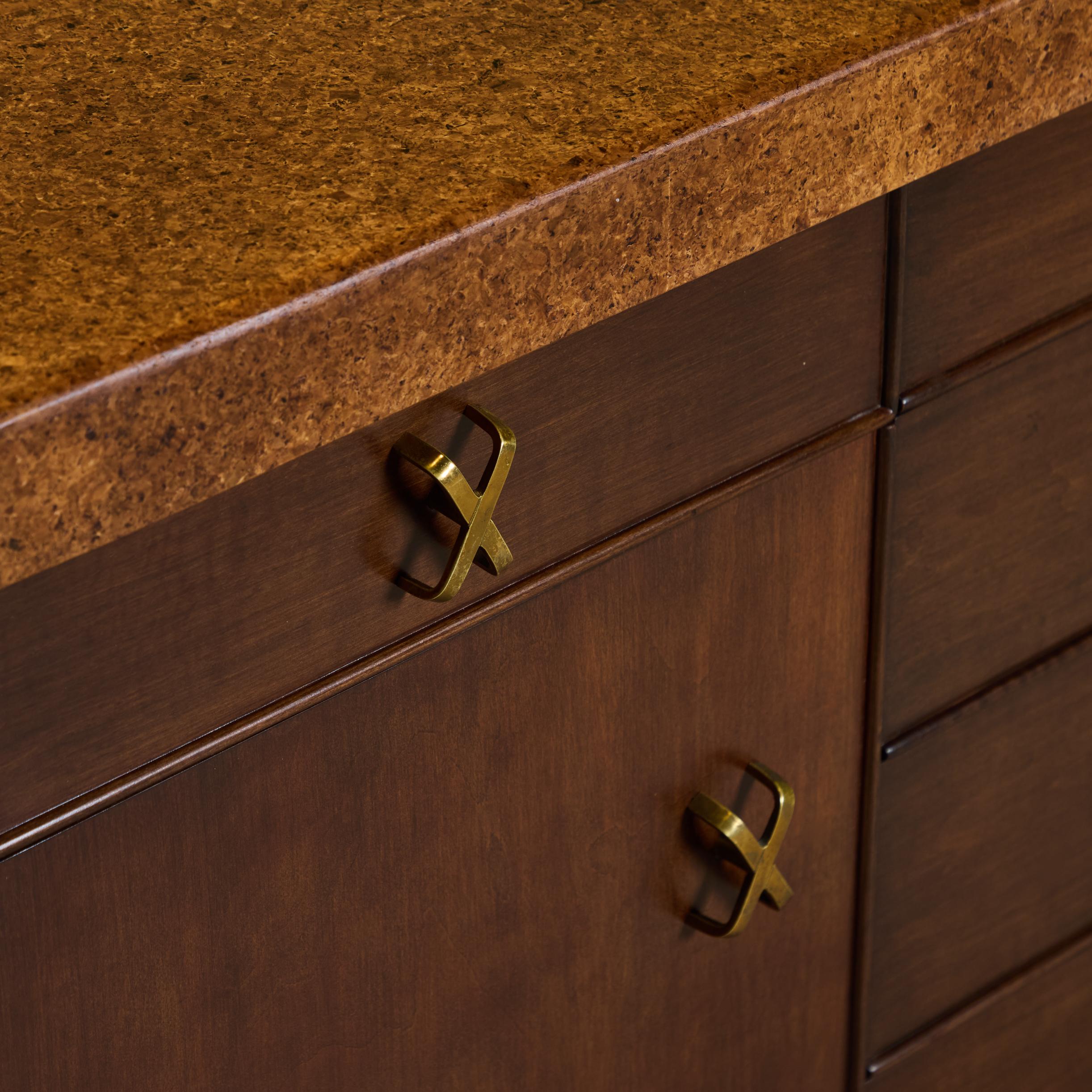 Credenza de corcho Paul Frankl para Johnson Furniture Co. en venta 9