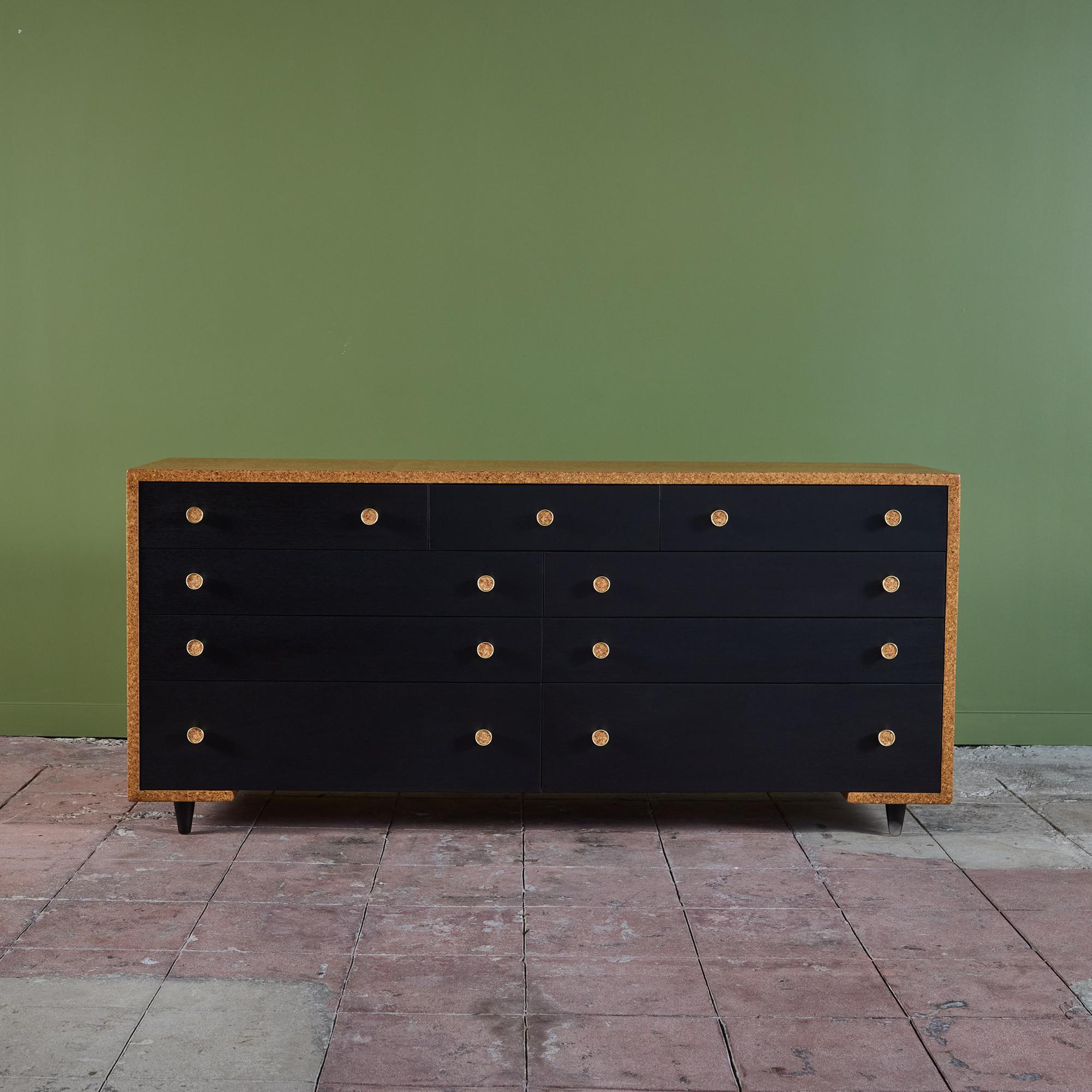 Korkkommode von Paul Frankl für Johnson Furniture Co. (Moderne der Mitte des Jahrhunderts) im Angebot