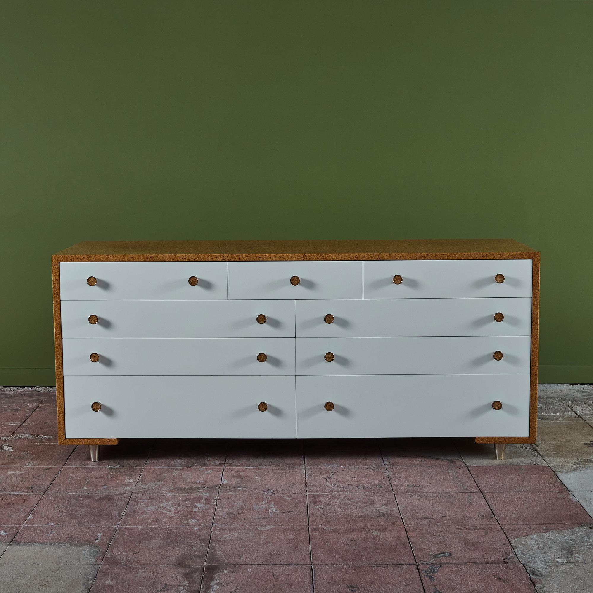 Mid-Century Modern Commode en liège Paul Frankl pour Johnson Furniture Co. en vente