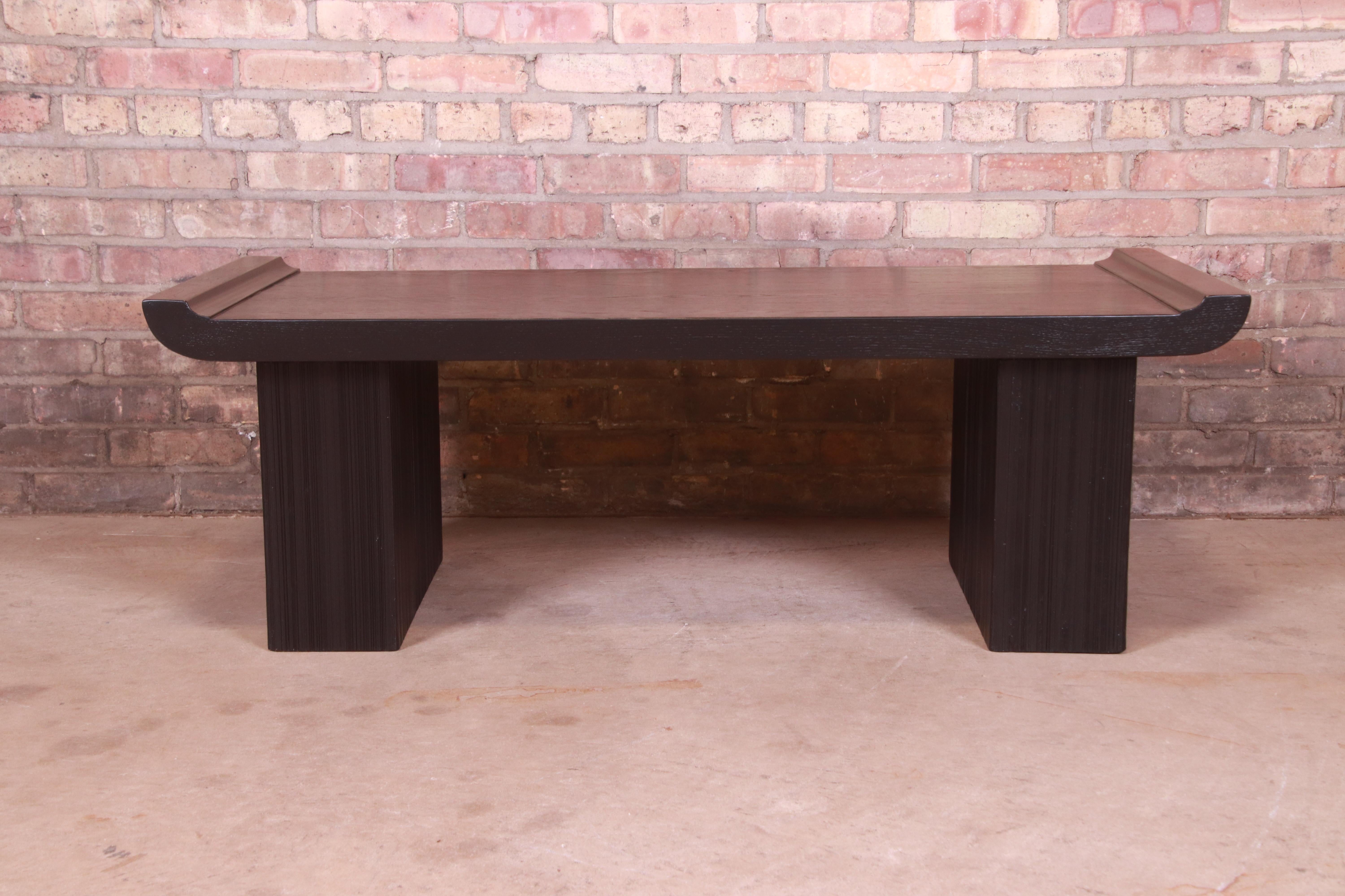 Paul Frankl for Brown Saltman Black Lacquered Coffee Table, Newly Refinished For Sale 4
