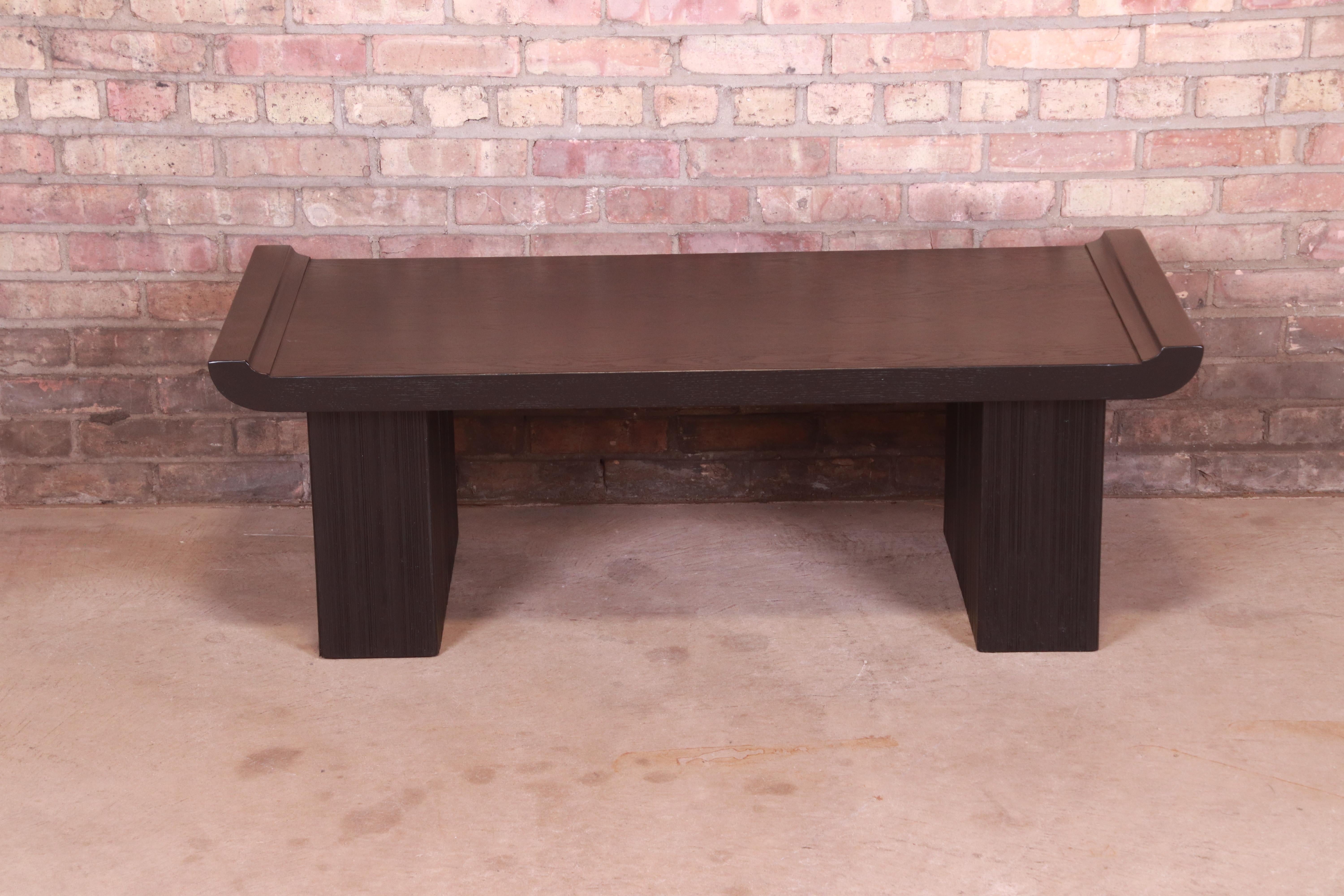 Mid-Century Modern Paul Frankl for Brown Saltman Black Lacquered Coffee Table, Newly Refinished For Sale